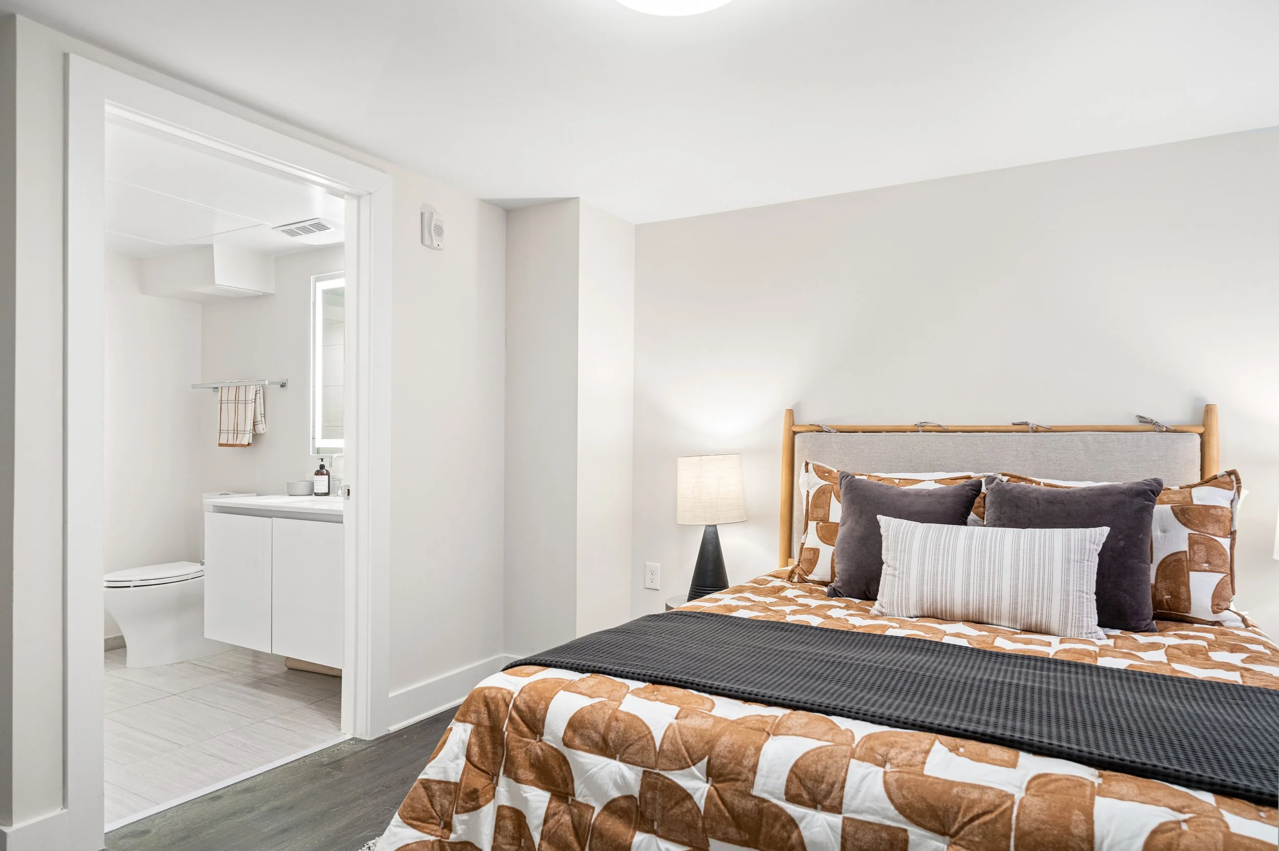1745 N St NW unit 111 - 0030.jpg