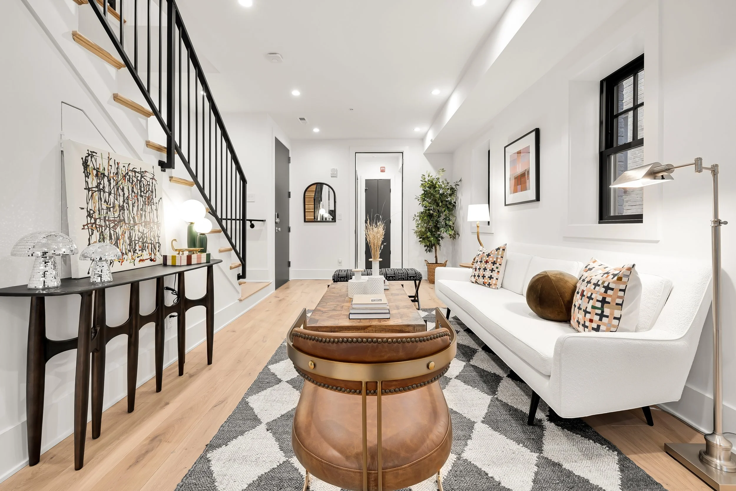 1460 Rhode Island Ave NW PH7-0009.jpg