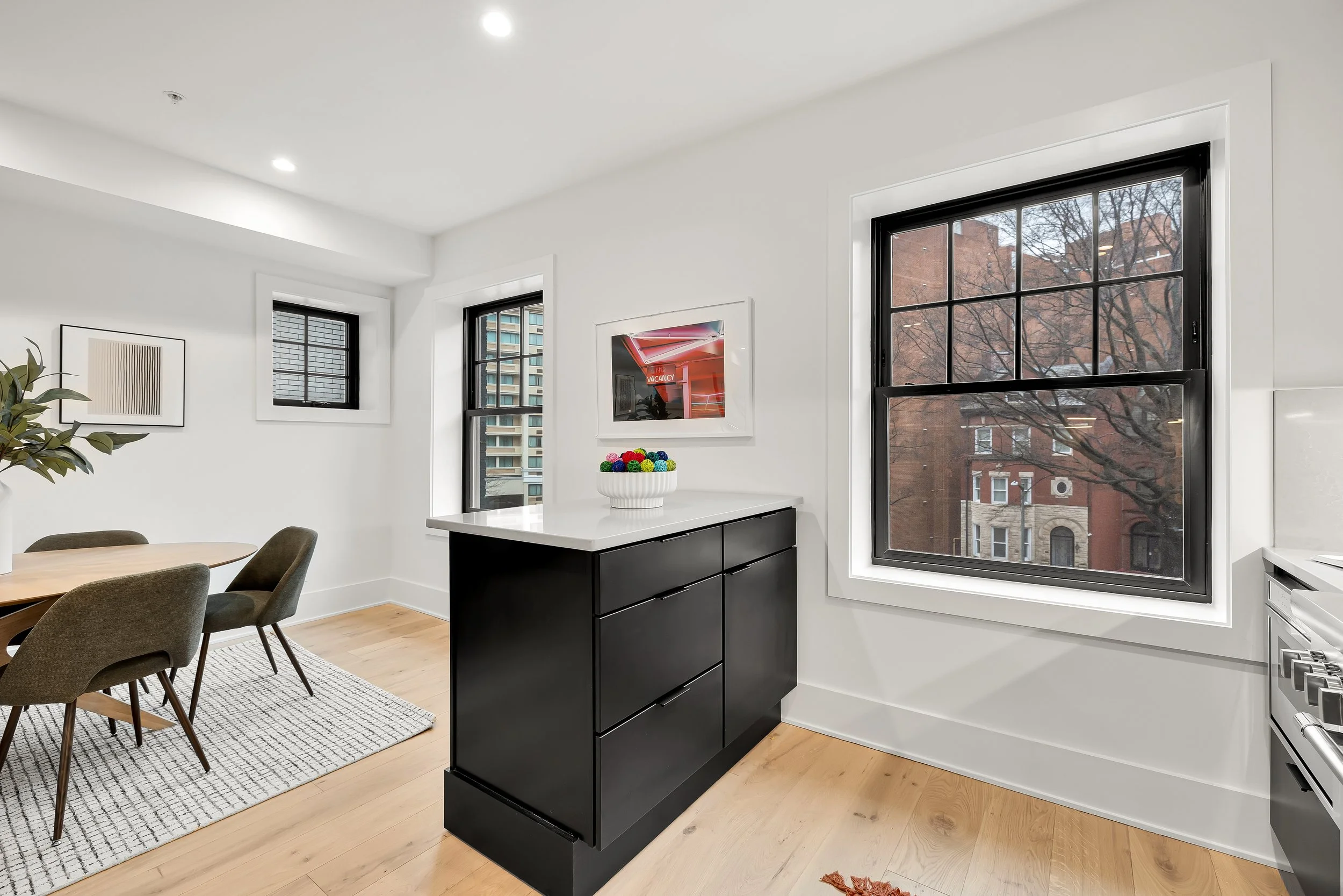 1460 Rhode Island Ave NW PH7-0018.jpg