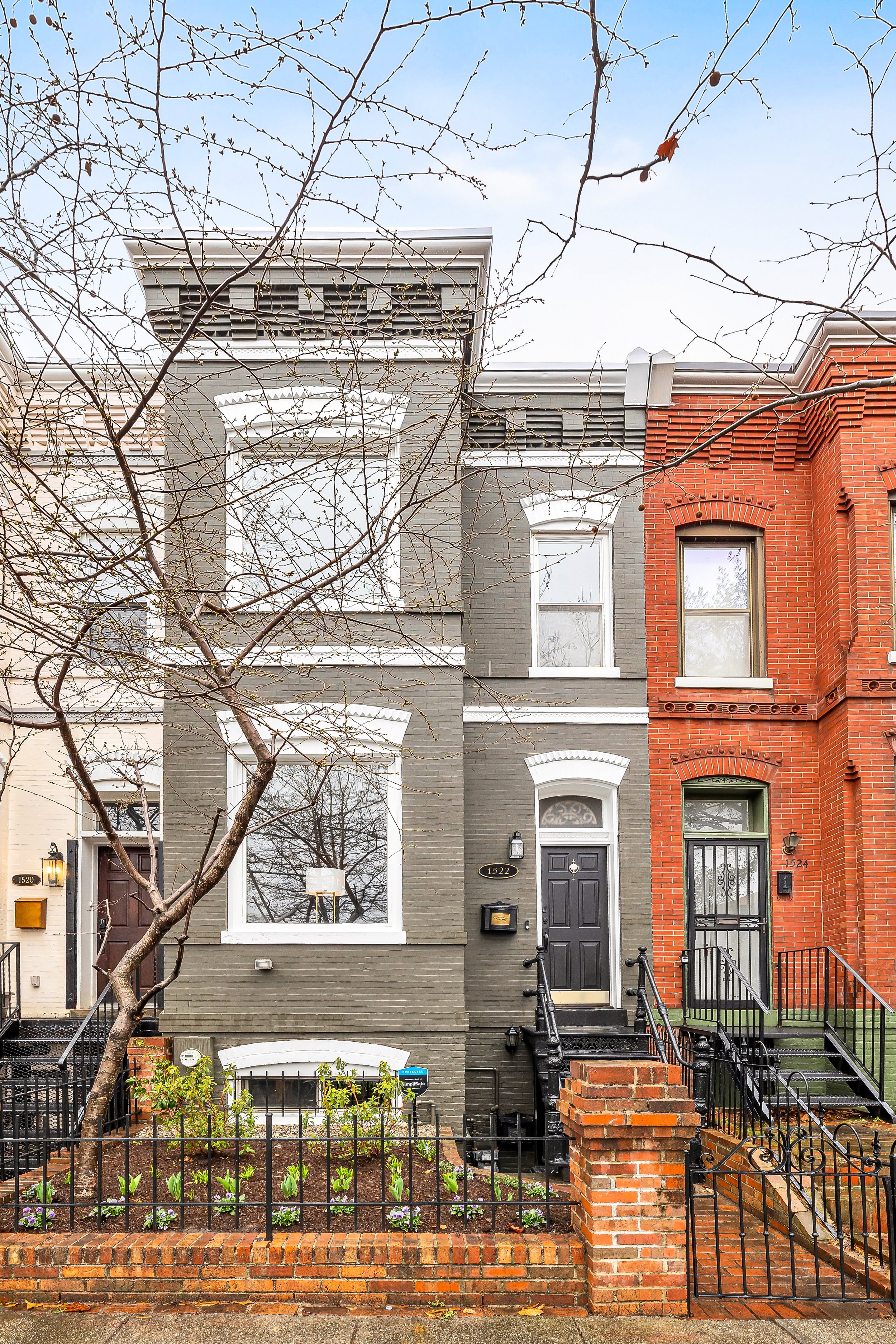 1522 10th St NW-0003.jpg