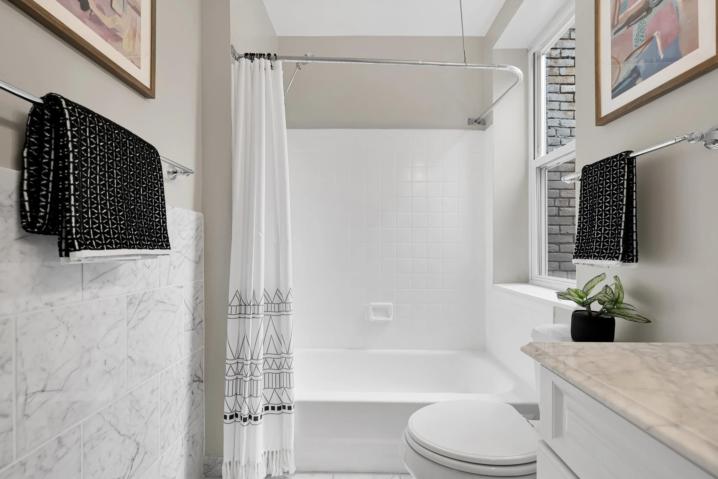 1522 10th St NW-0029.jpg