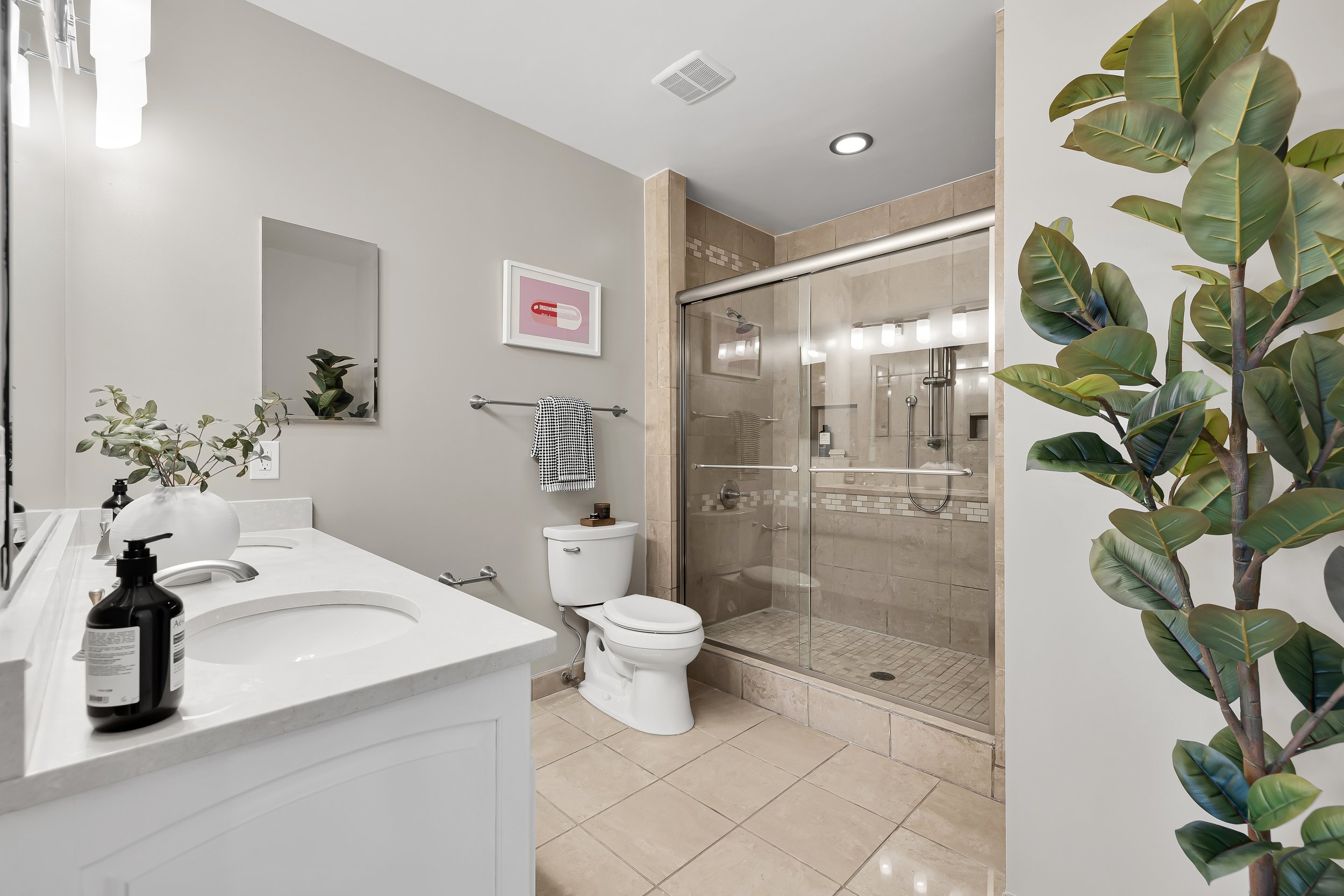 1522 10th St NW-0037.jpg