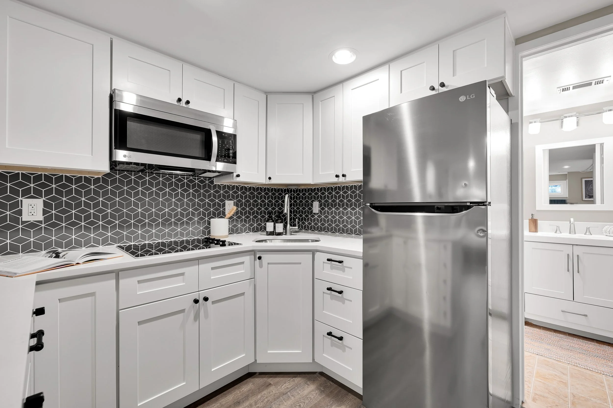 1522 10th St NW-0044.jpg
