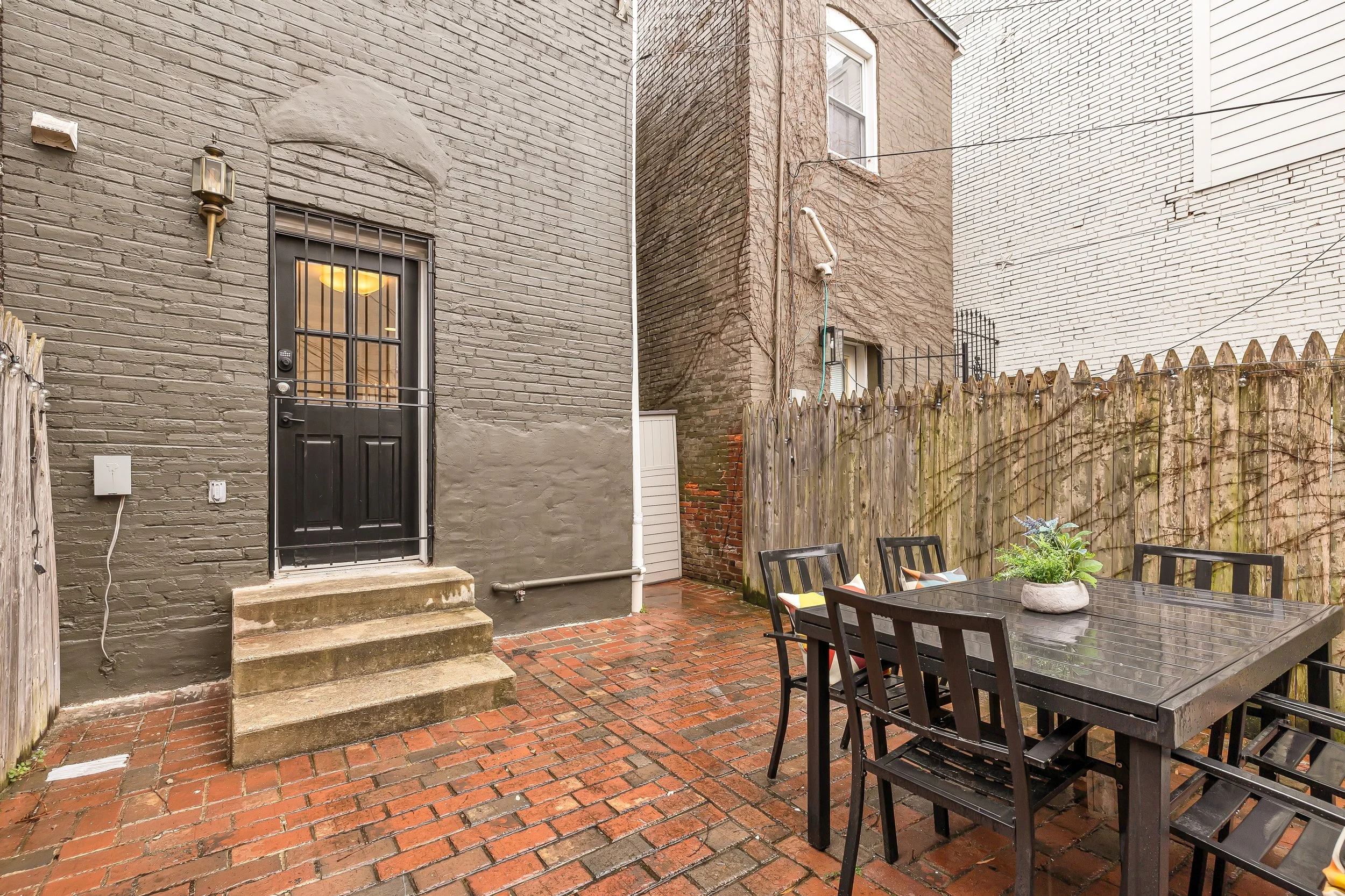 1522 10th St NW-0054.jpg