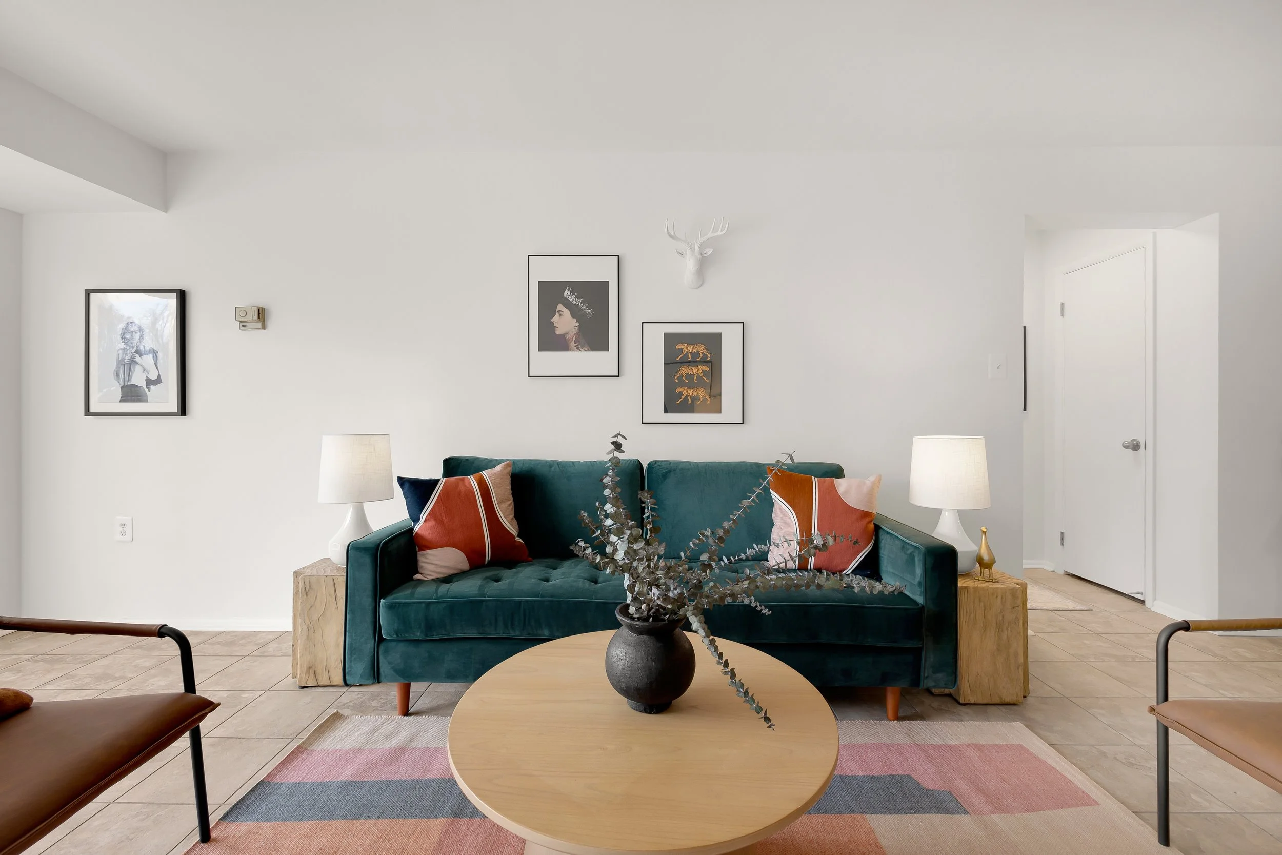9250 Edwards Way 208A-0015.jpg