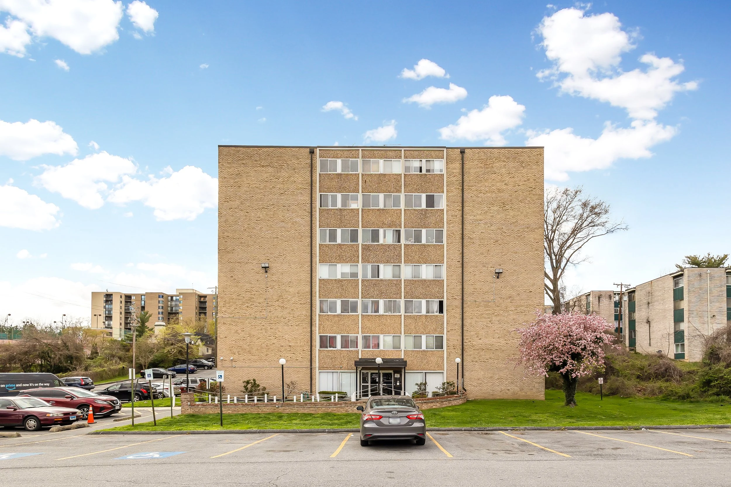 9250 Edwards Way 208A-0002.jpg