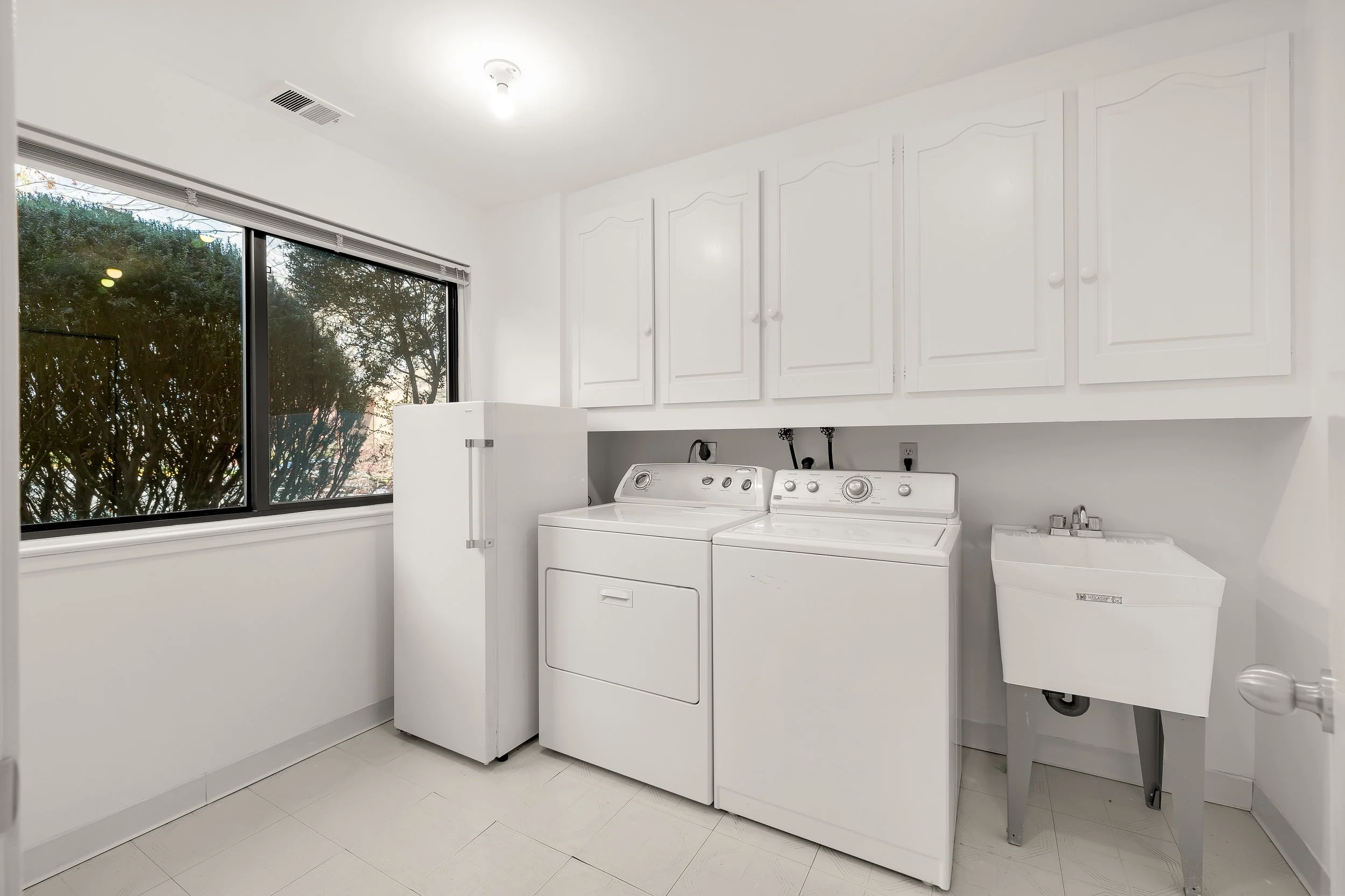 11713 Indian Ridge Rd-0007.jpg