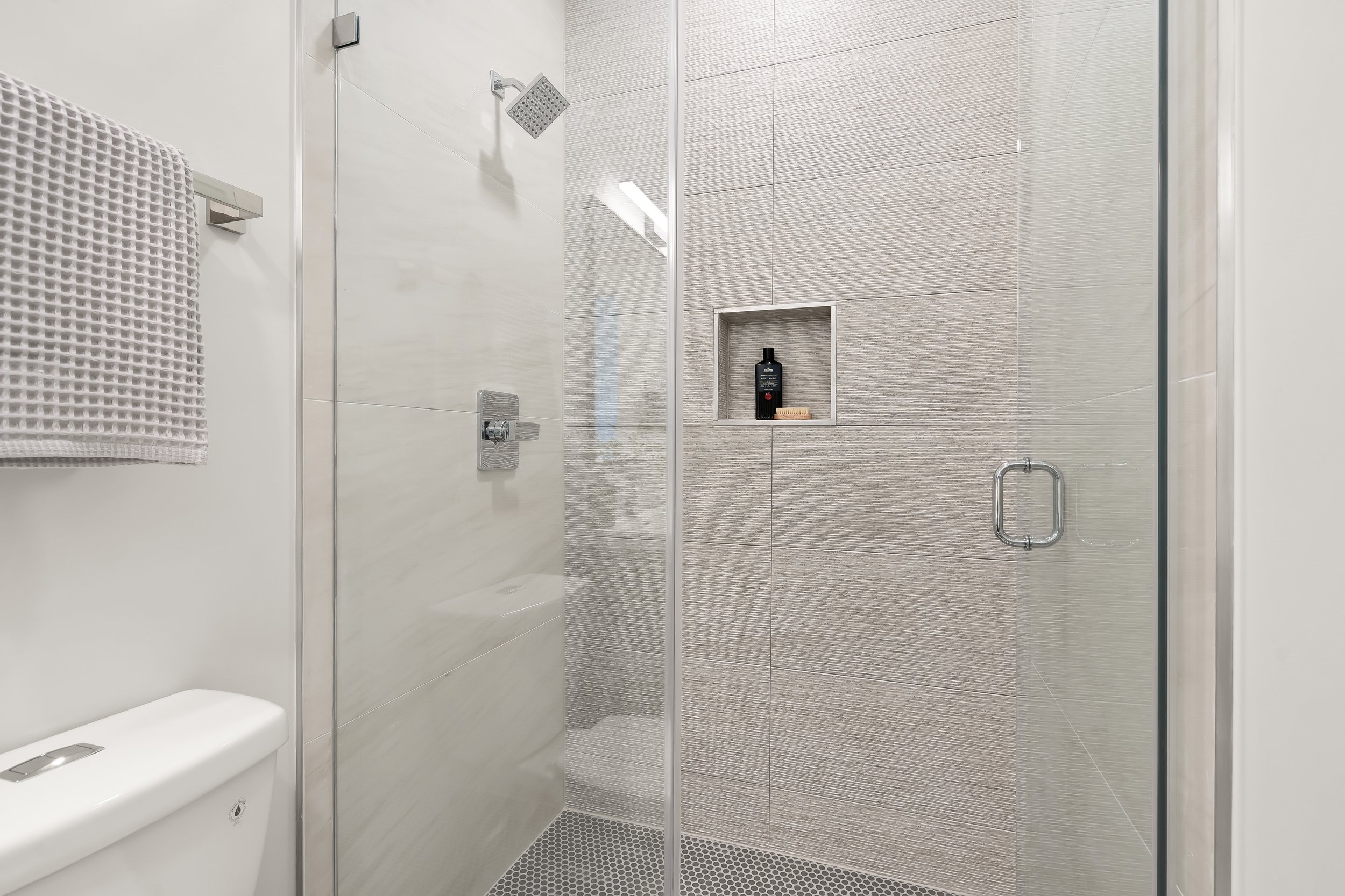 3934 14th St NW 302-0008.jpg