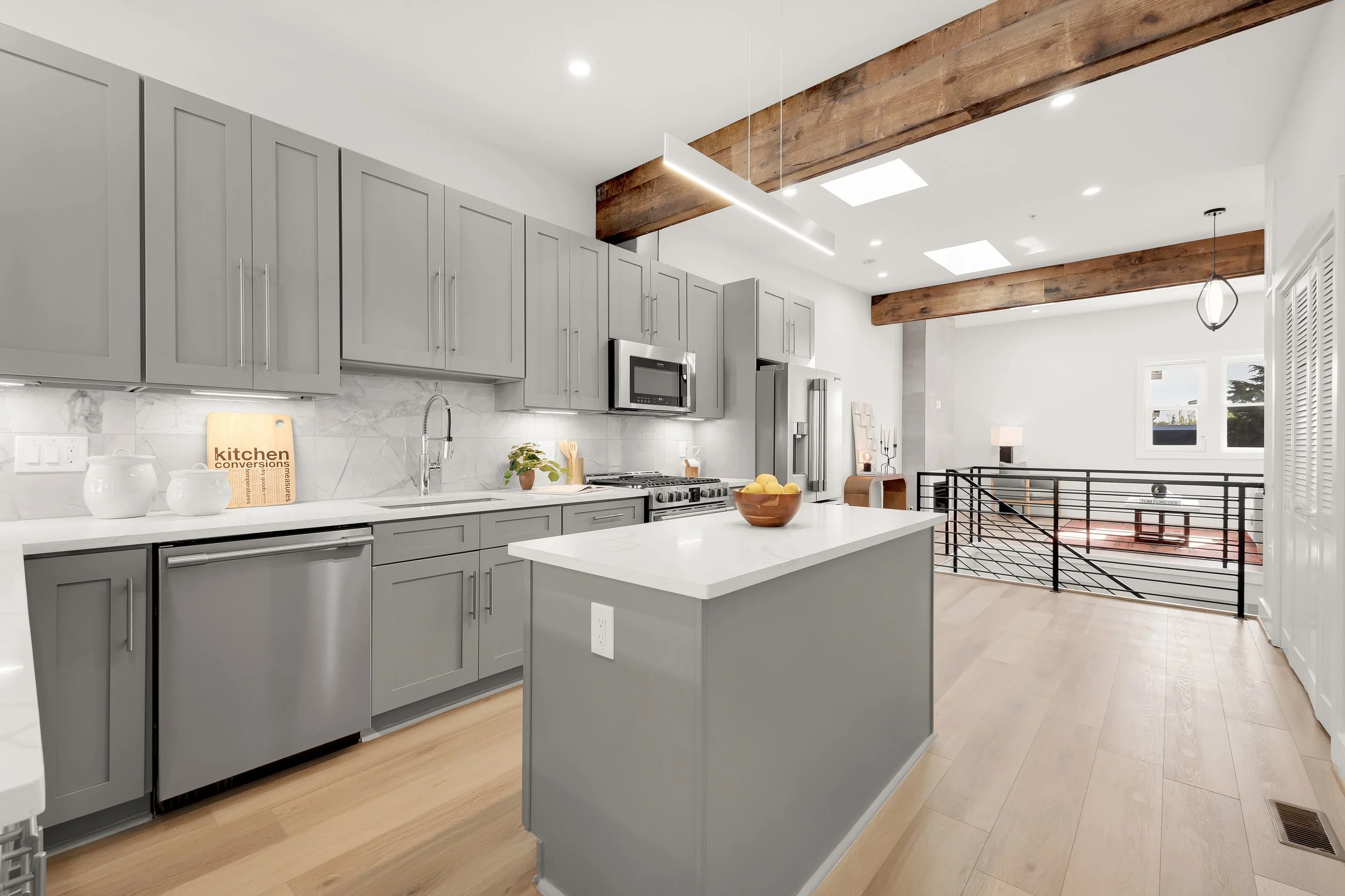 3620 13th St NW 2-0016.jpg