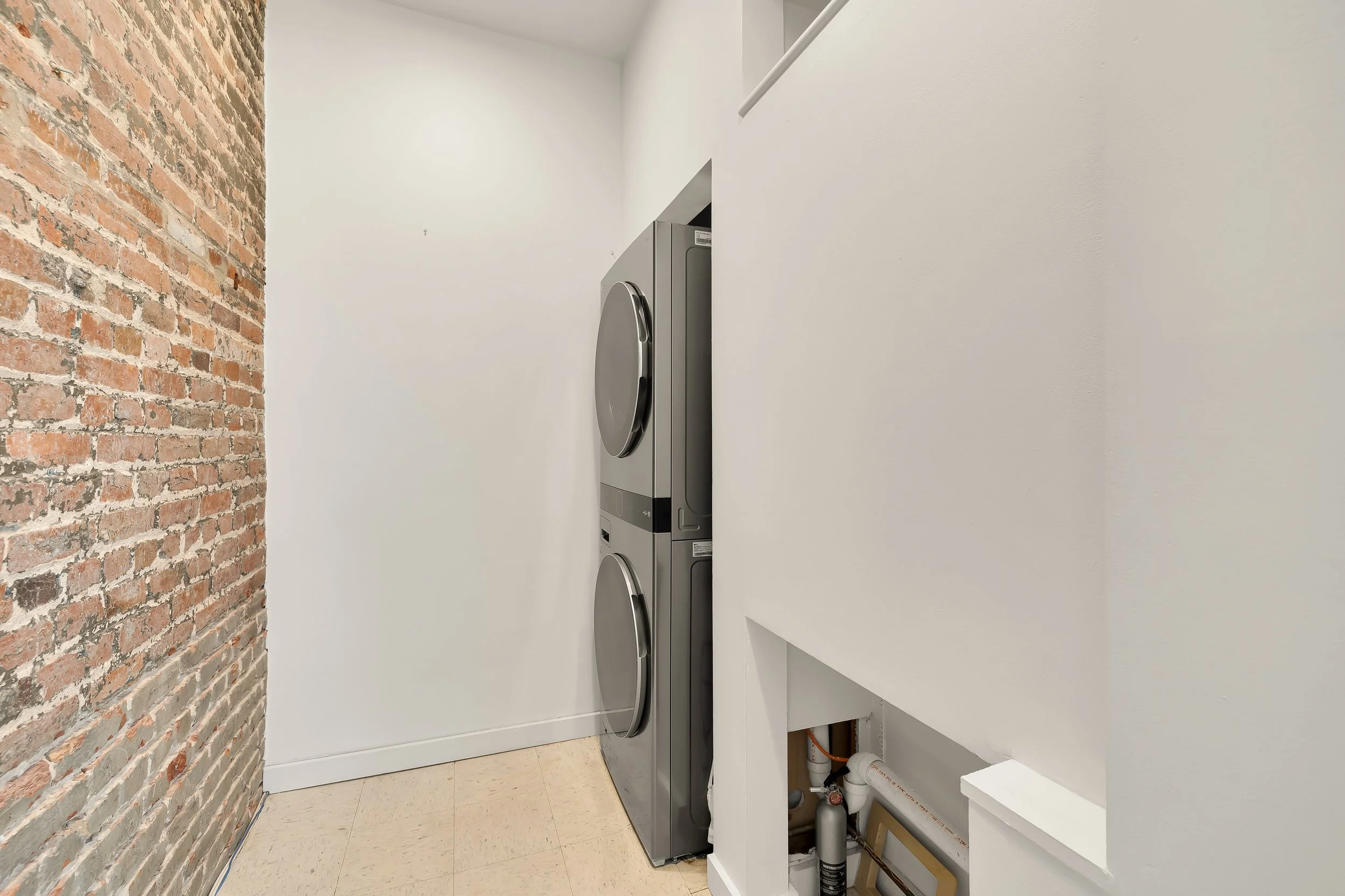 1405 12th St NW-0087.jpg