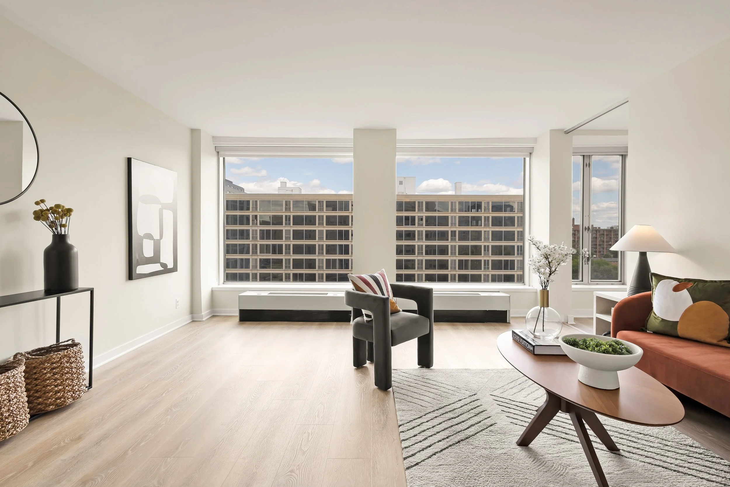 1101 3rd St SW 601-0009.jpg