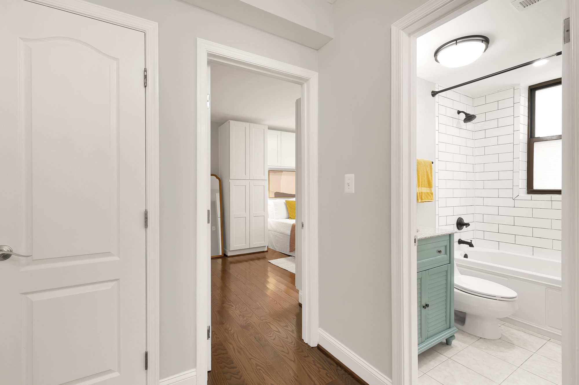 5611 5th St NW L2-0021.jpg