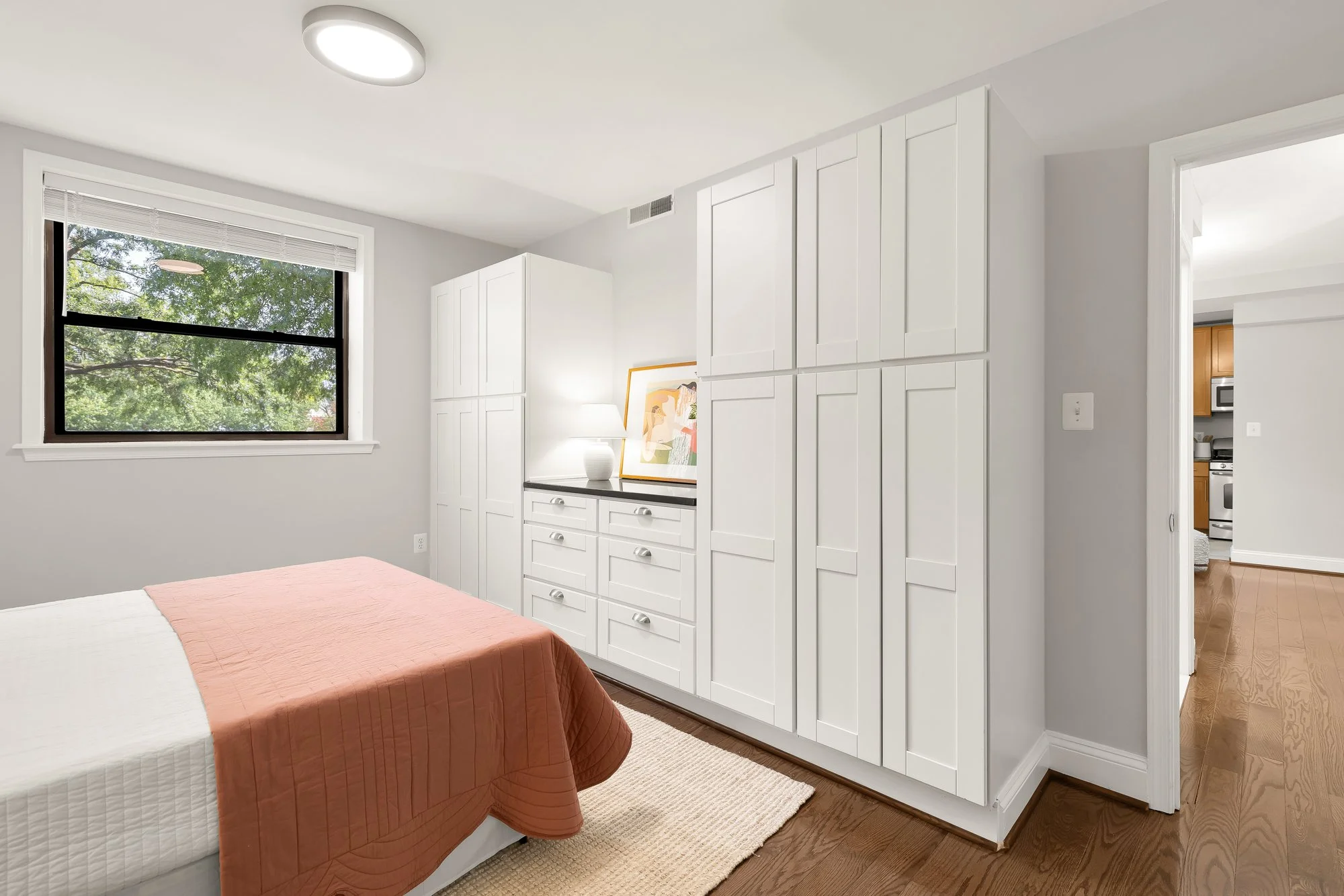 5611 5th St NW L2-0024.jpg