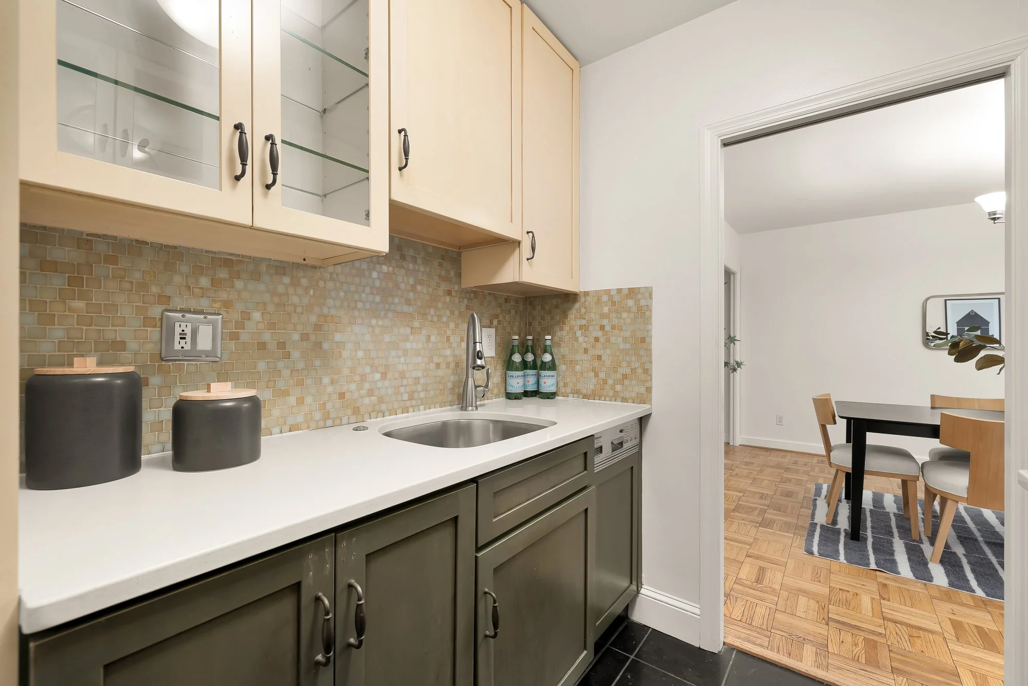 2475 Virginia Ave NW 200-201-0015.jpg