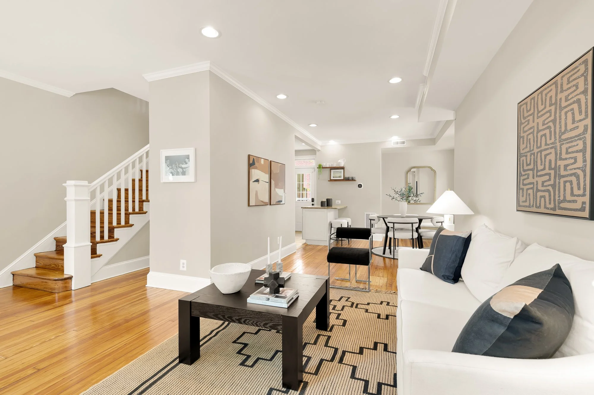 1012 10th St NE Staged-0009.jpg