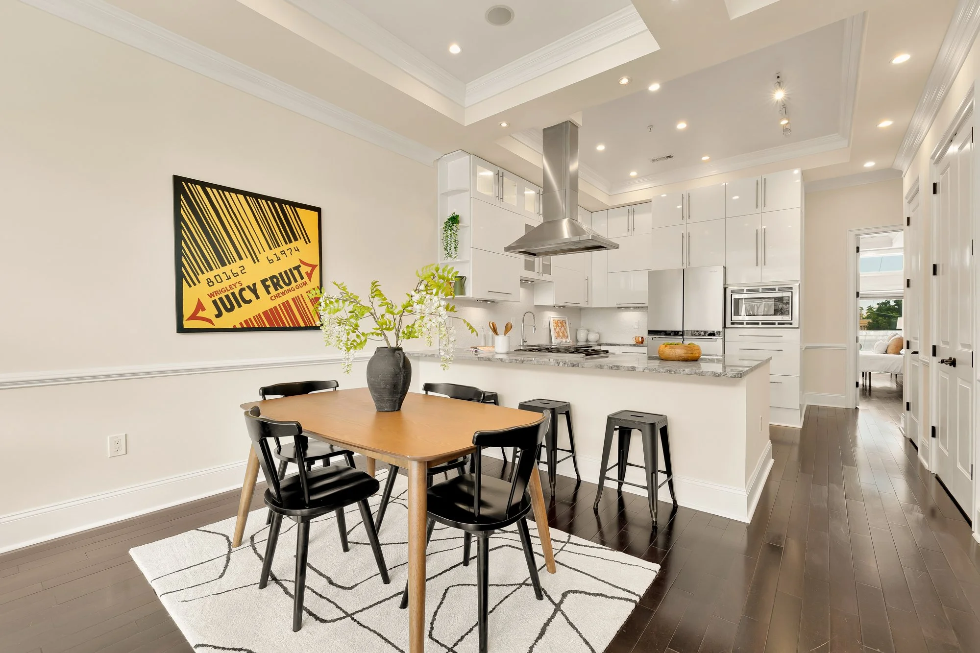 1429 Meridian Pl NW-0013.jpg