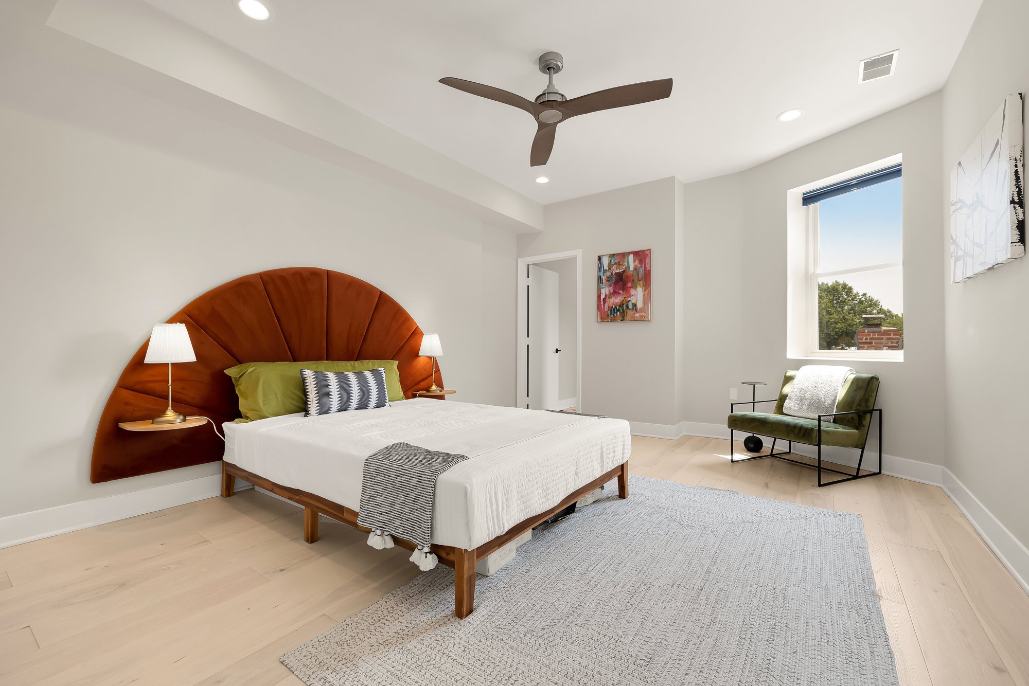 3217 13th St NW 2-0019.jpg
