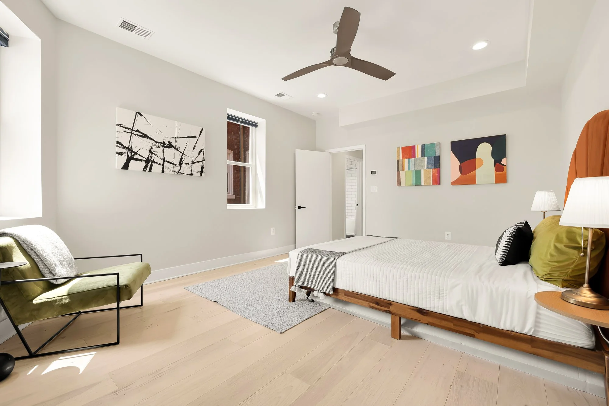 3217 13th St NW 2-0021.jpg