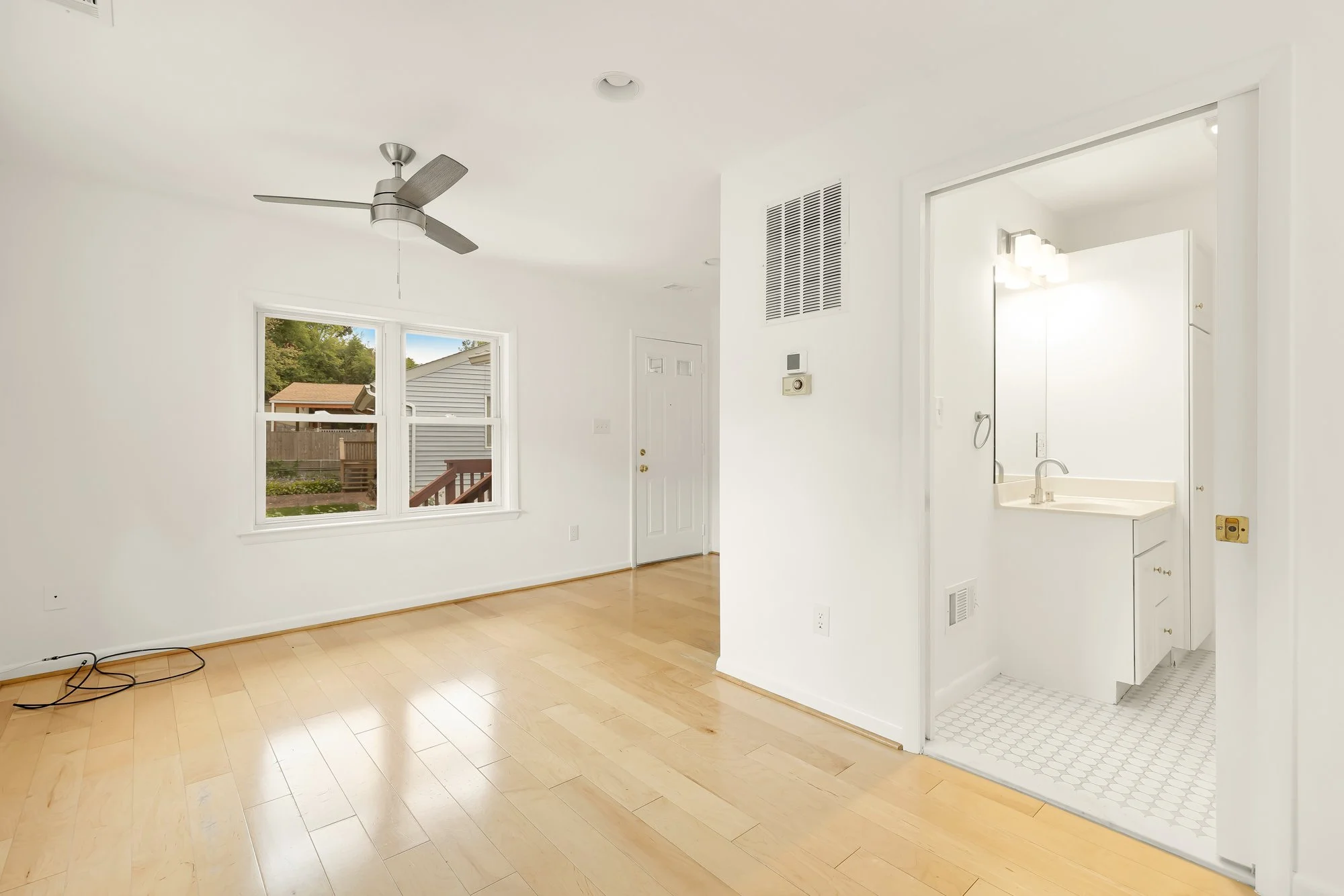 2619 Cory Terrace-0040.jpg