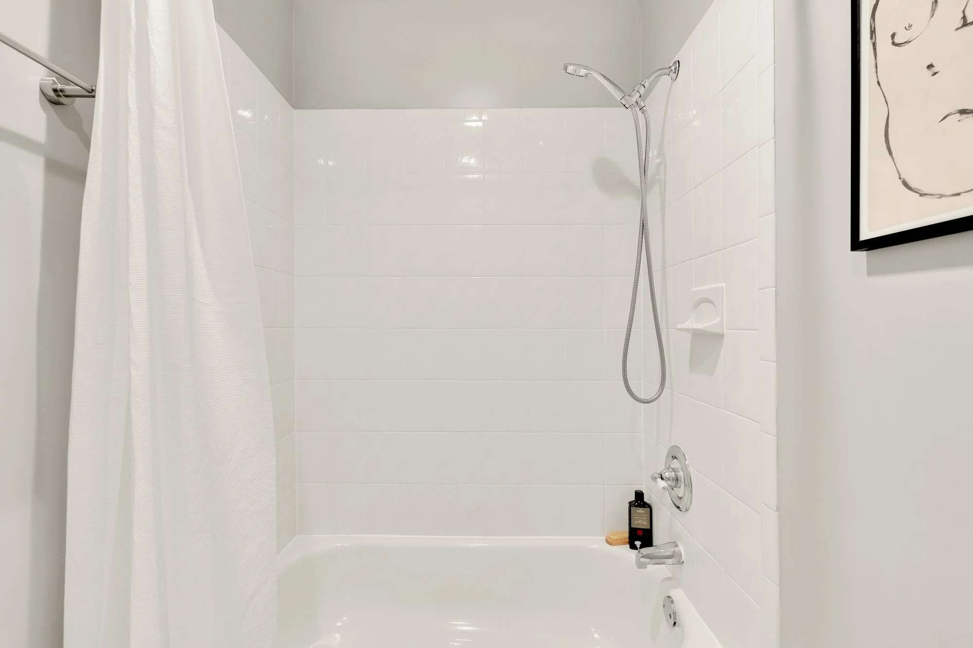 3424 Ramsgate Terrace-0021.jpg