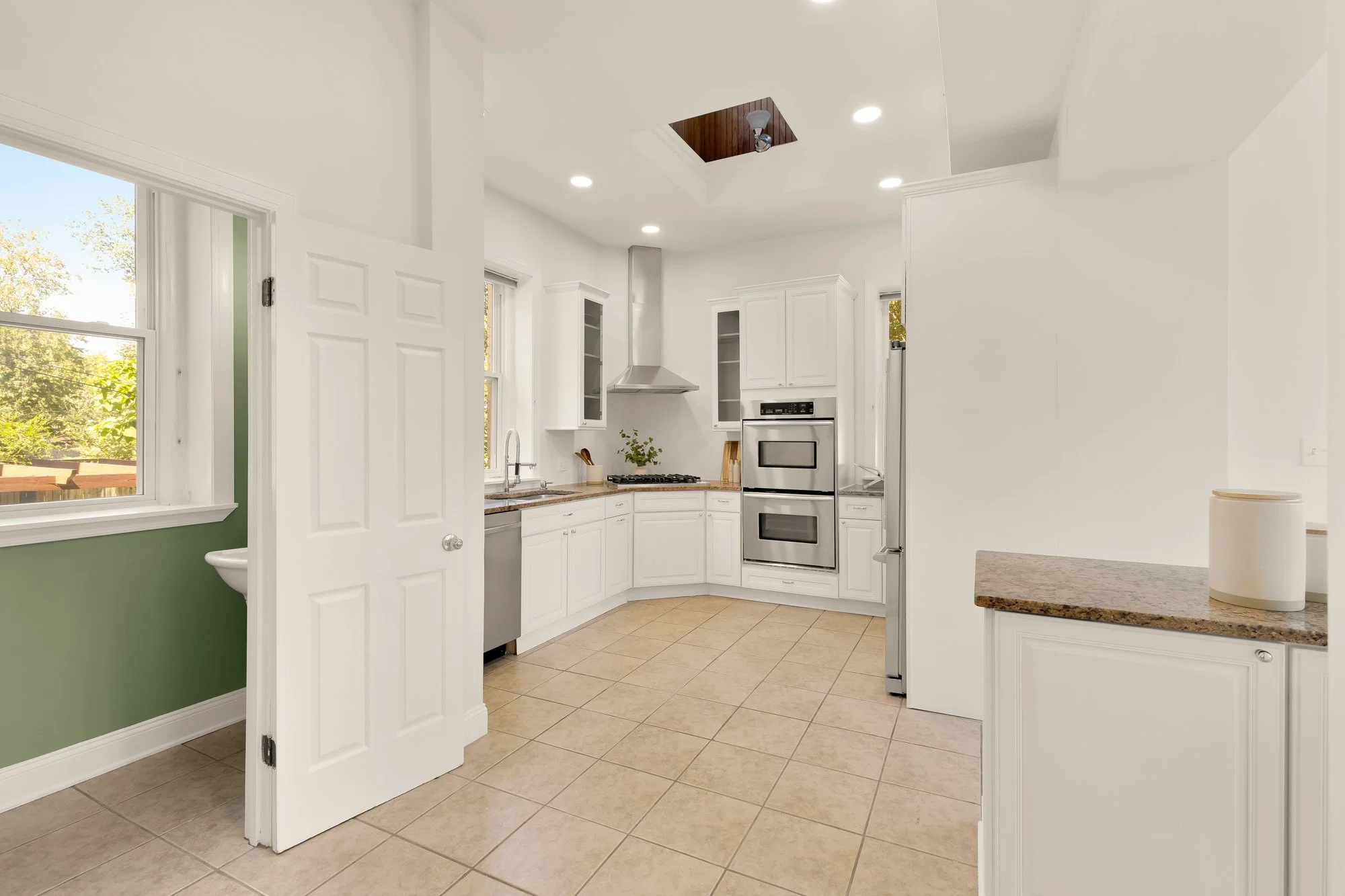 1411 Longfellow St NW-0026.jpg