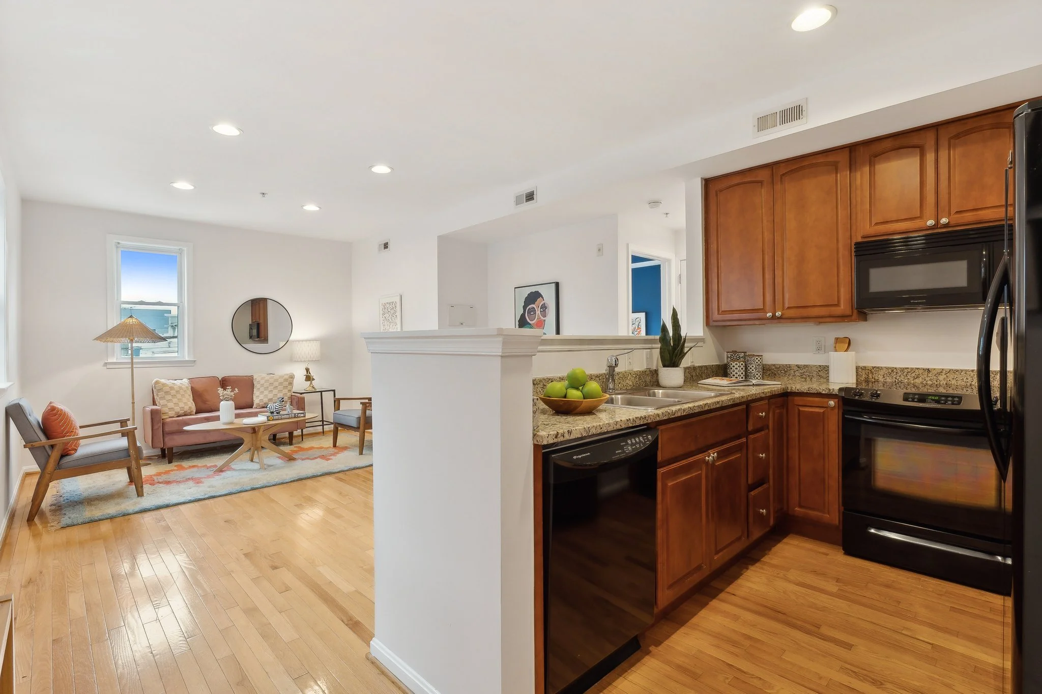 16-web-or-mls-A7409167.jpg