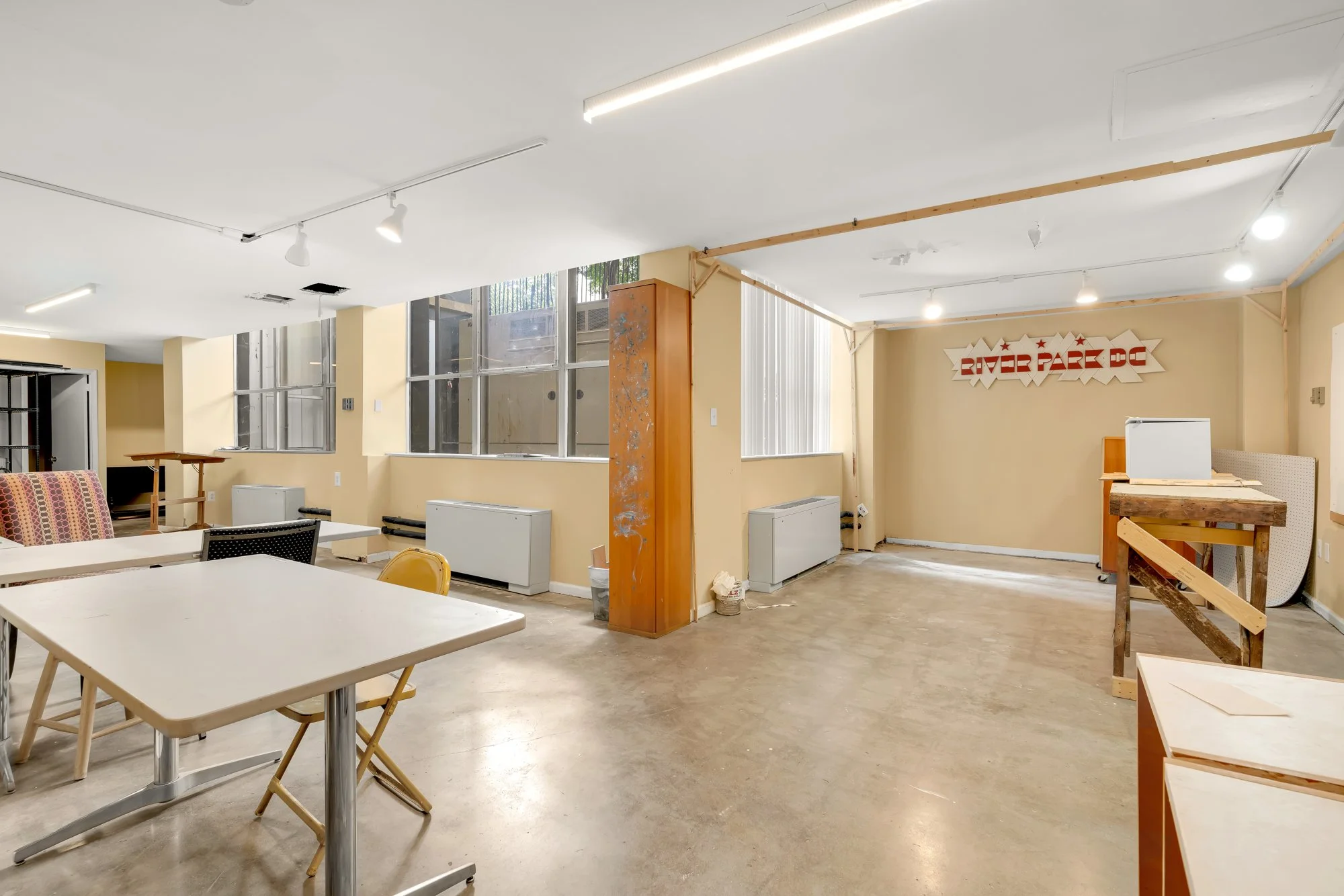 298 N St SW-0046.jpg