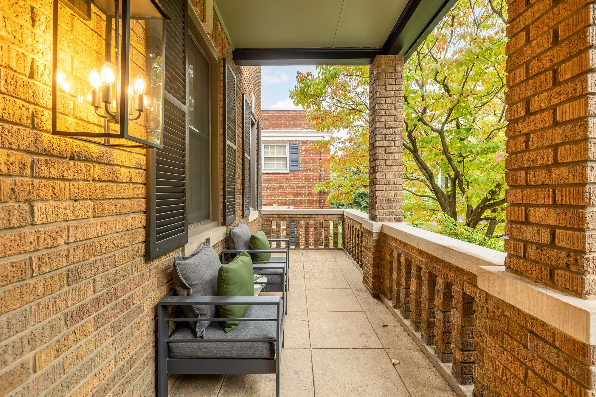 2921 Tilden St NW-0005.jpg