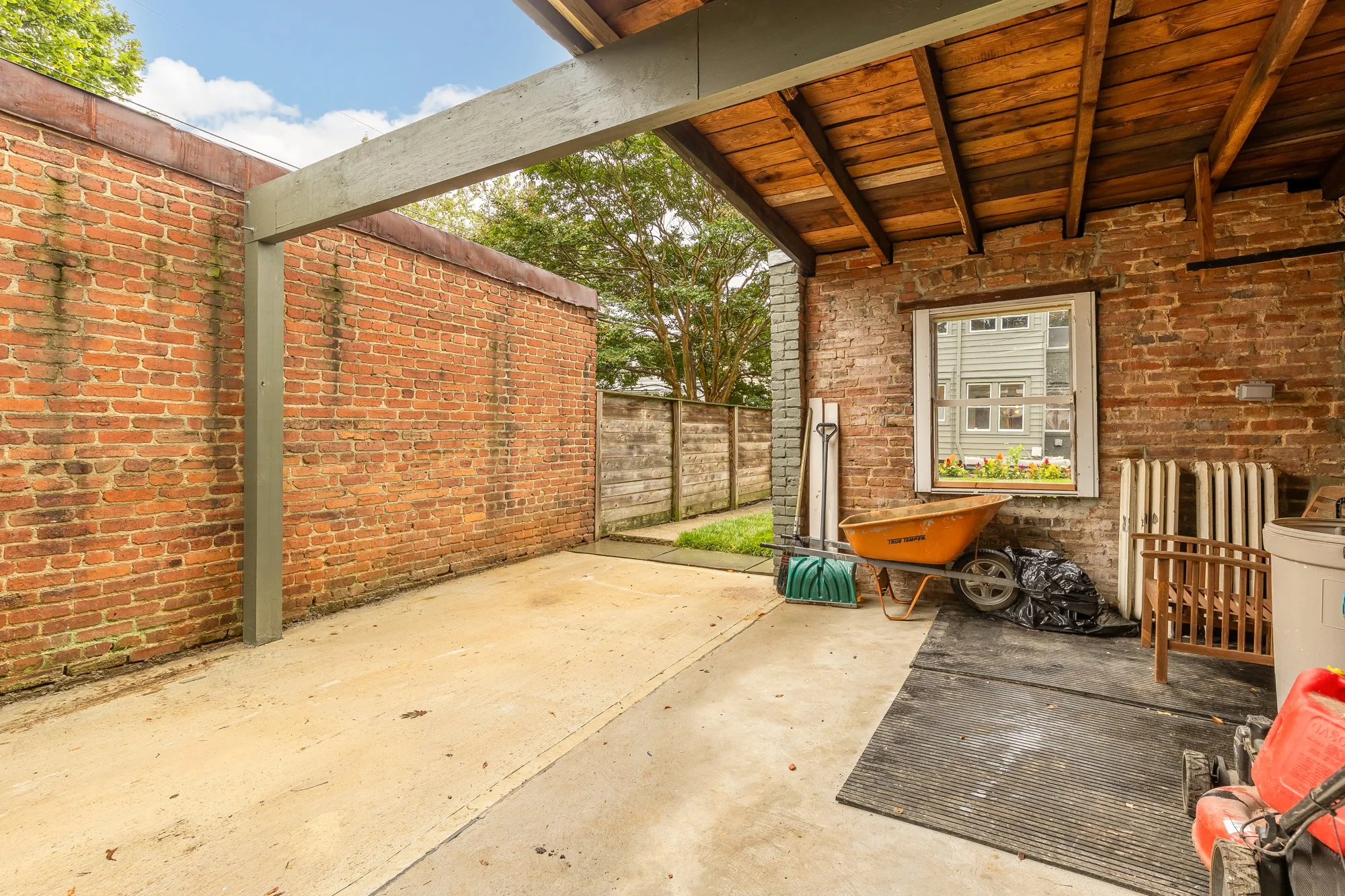 1511 Varnum St NW-0059.jpg