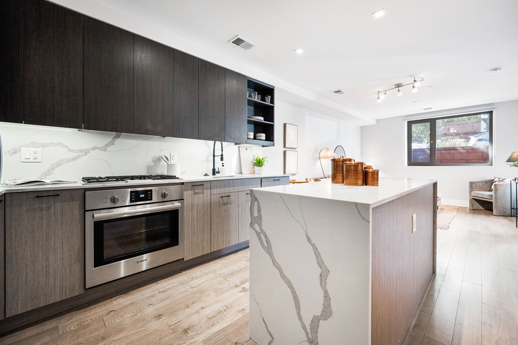 1-web-or-mls-900 11th St SE g07-Washington, DC 20003-1.jpg
