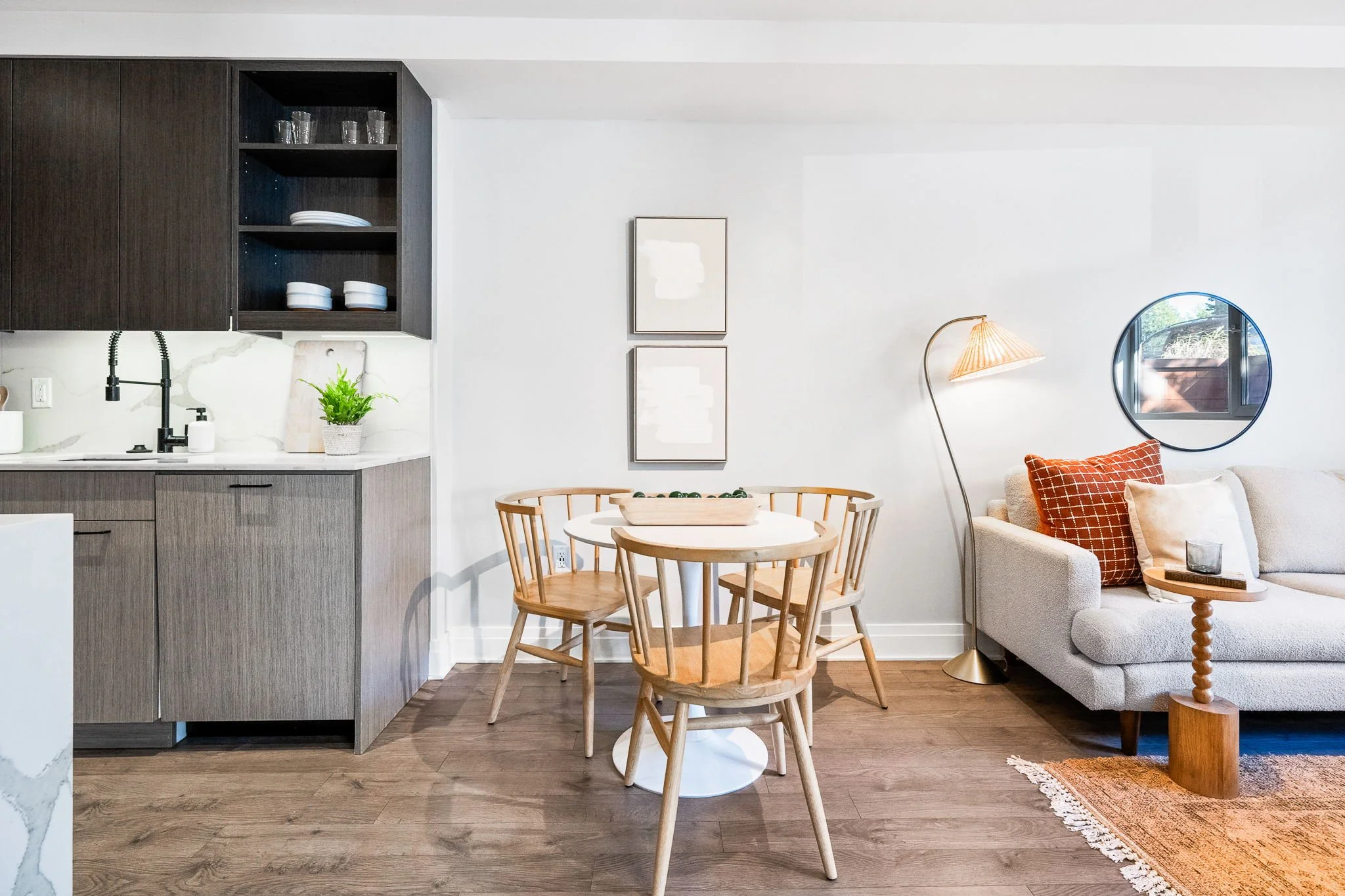4-web-or-mls-900 11th St SE g07-Washington, DC 20003-4.jpg