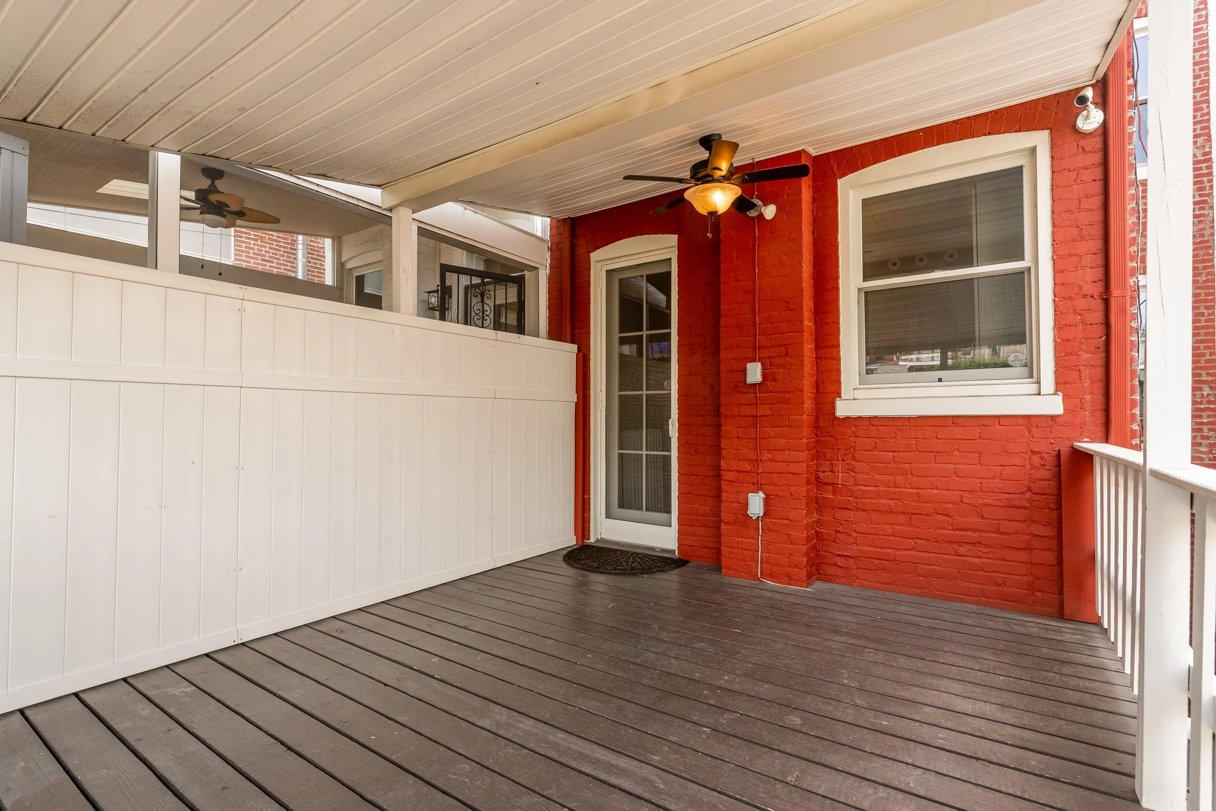 61 W St NW-0023.jpg