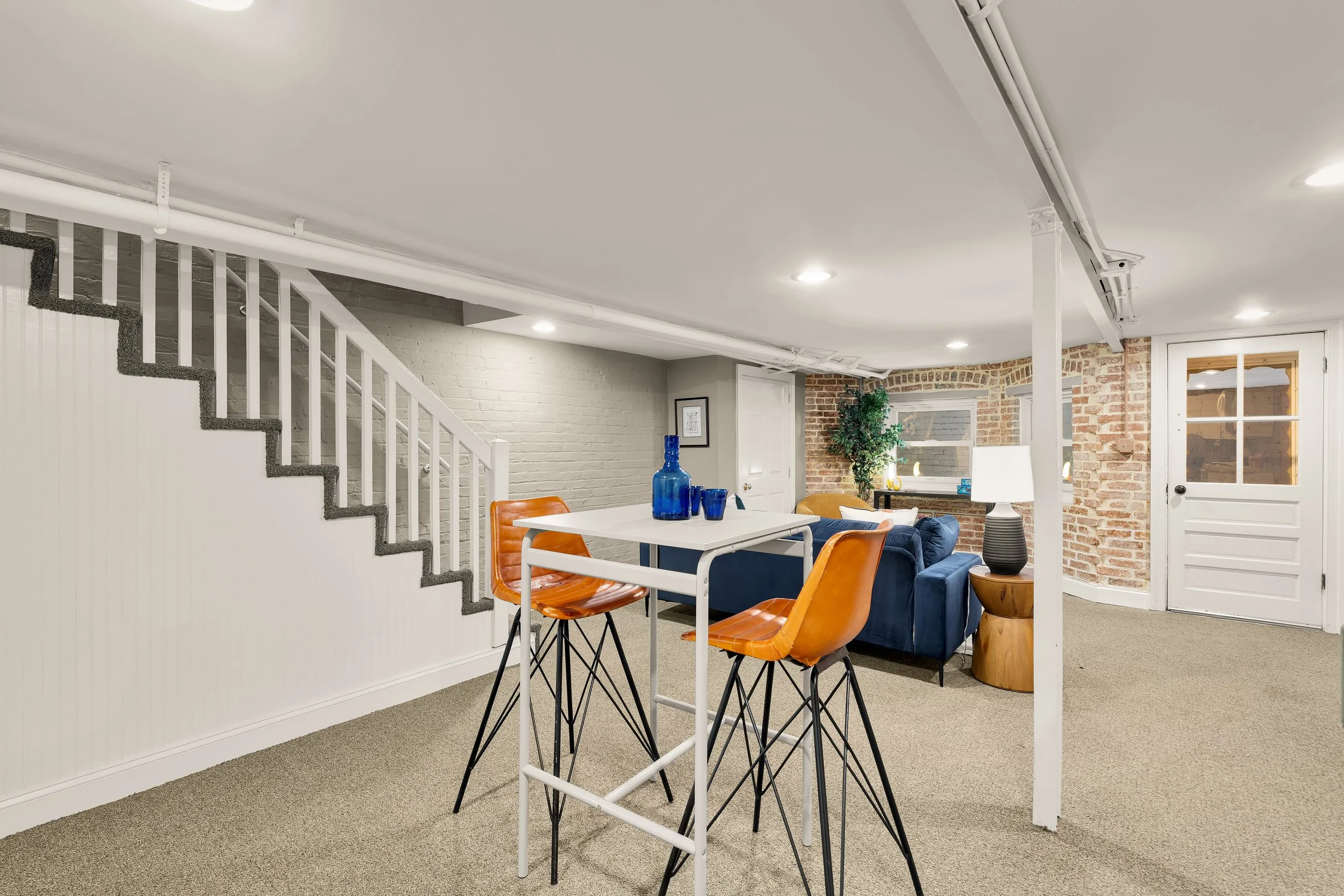61 W St NW-0044.jpg