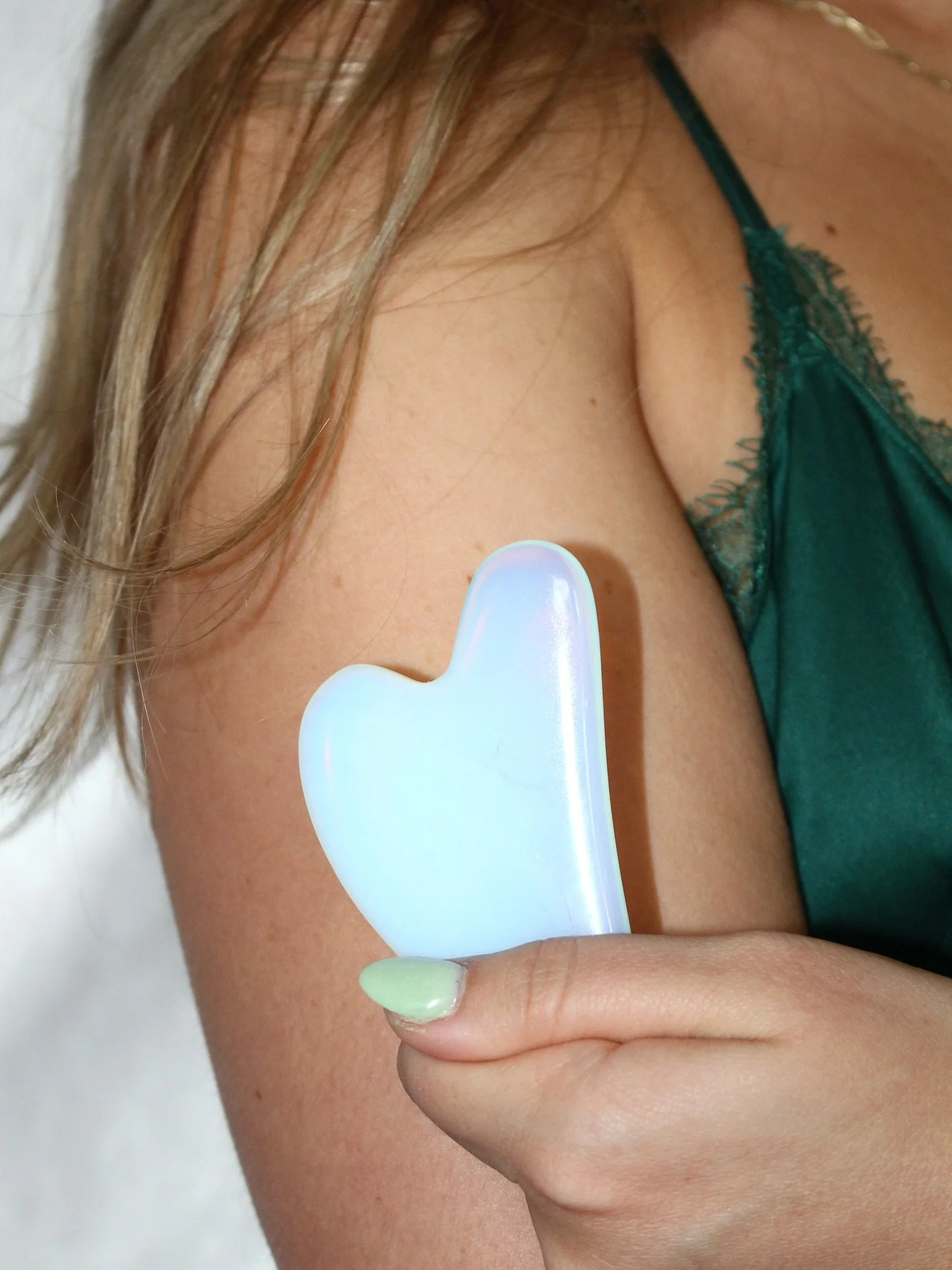 Make your skin care routine a ritual with our Opalite Gua Sha Board ✨ Opal represents peace, tranquility &amp; purity 💫