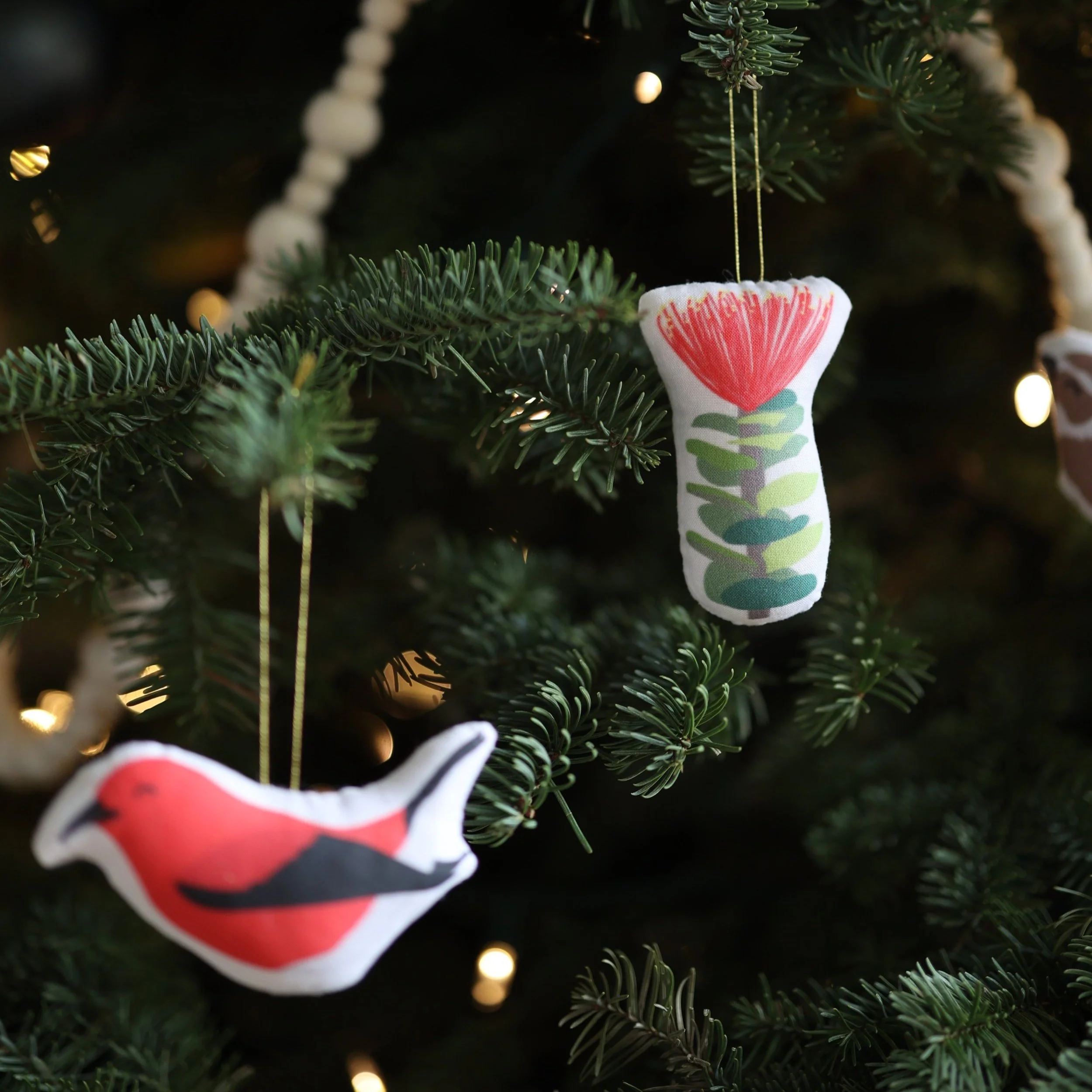 Wehi Kalikimaka  (holiday ornamemts)