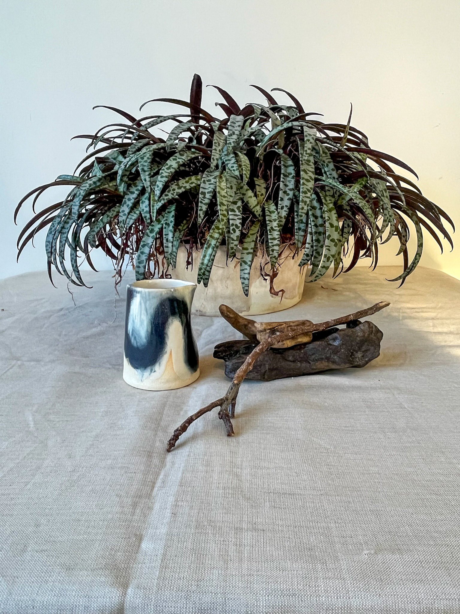 Small Swirl Glaze Jug (2).JPG