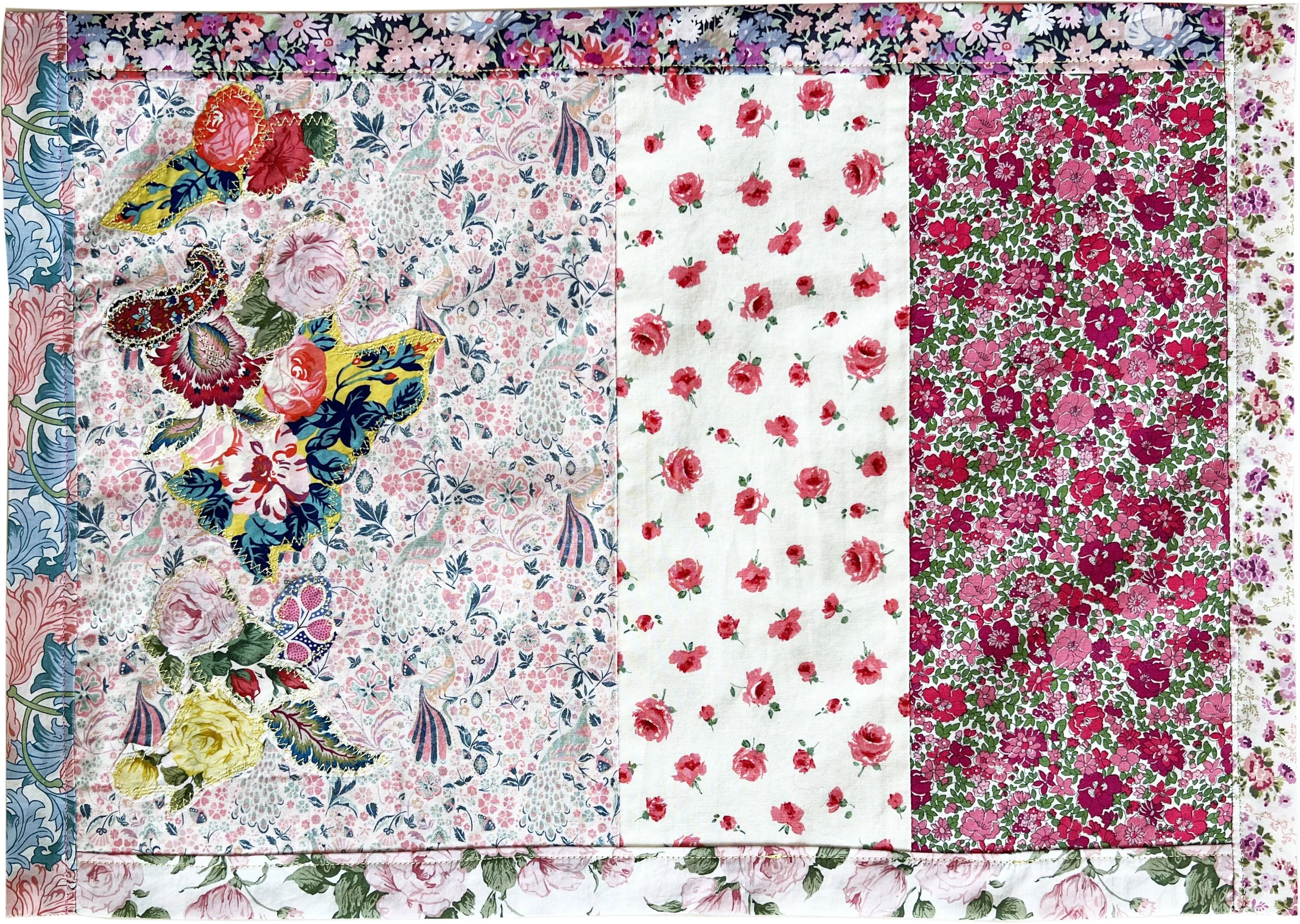 Pom Pom Placemats 3 Detail