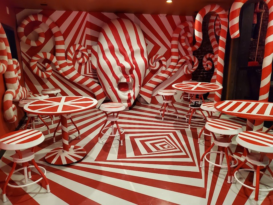 Red and white Striped Room 1.jpg