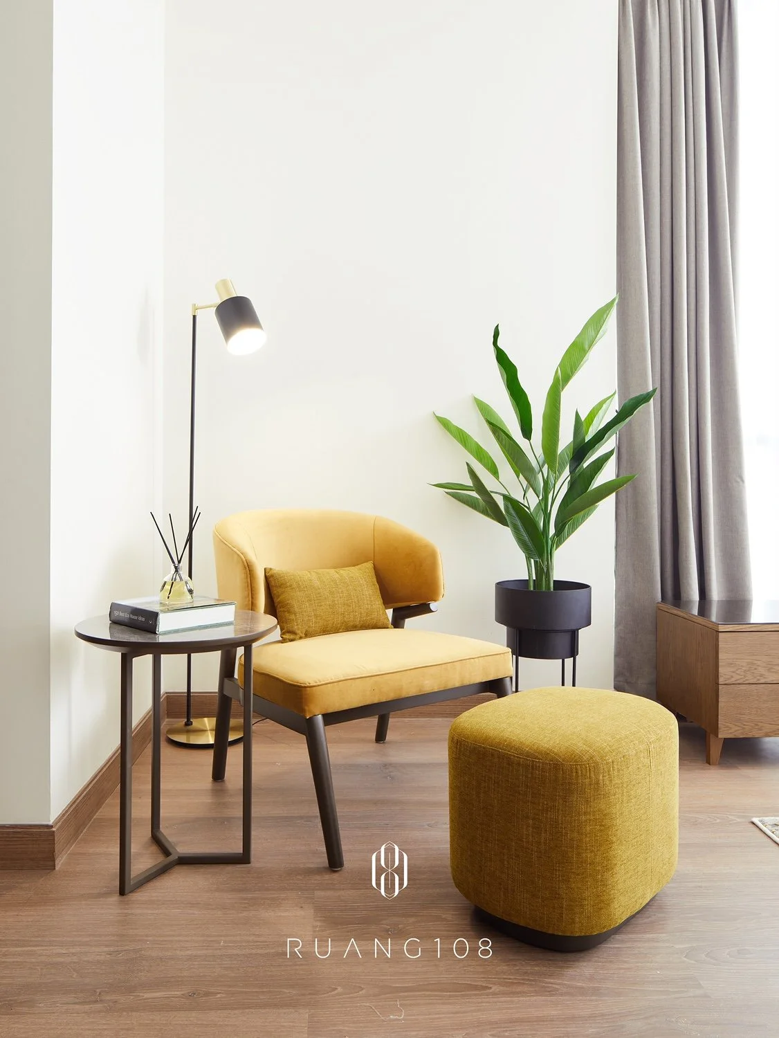 05 - Sofa Kuning in Situation 01.JPEG