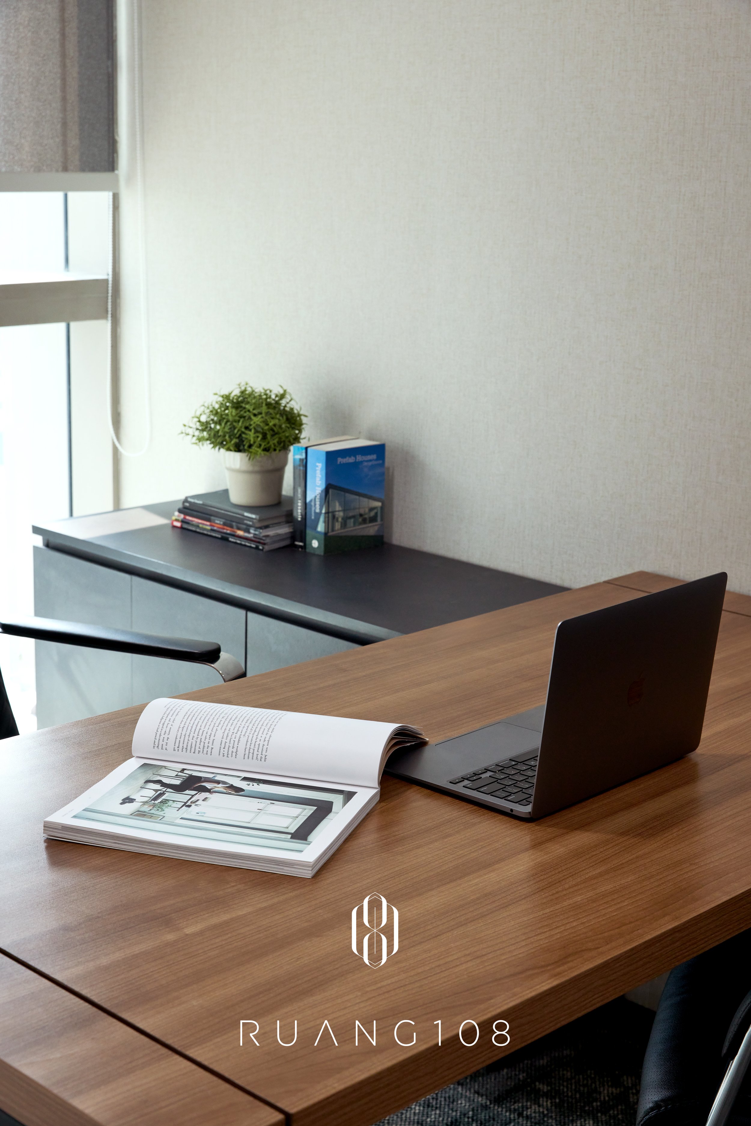 Detail Kantor 1B Photo-1755 Logo.jpg