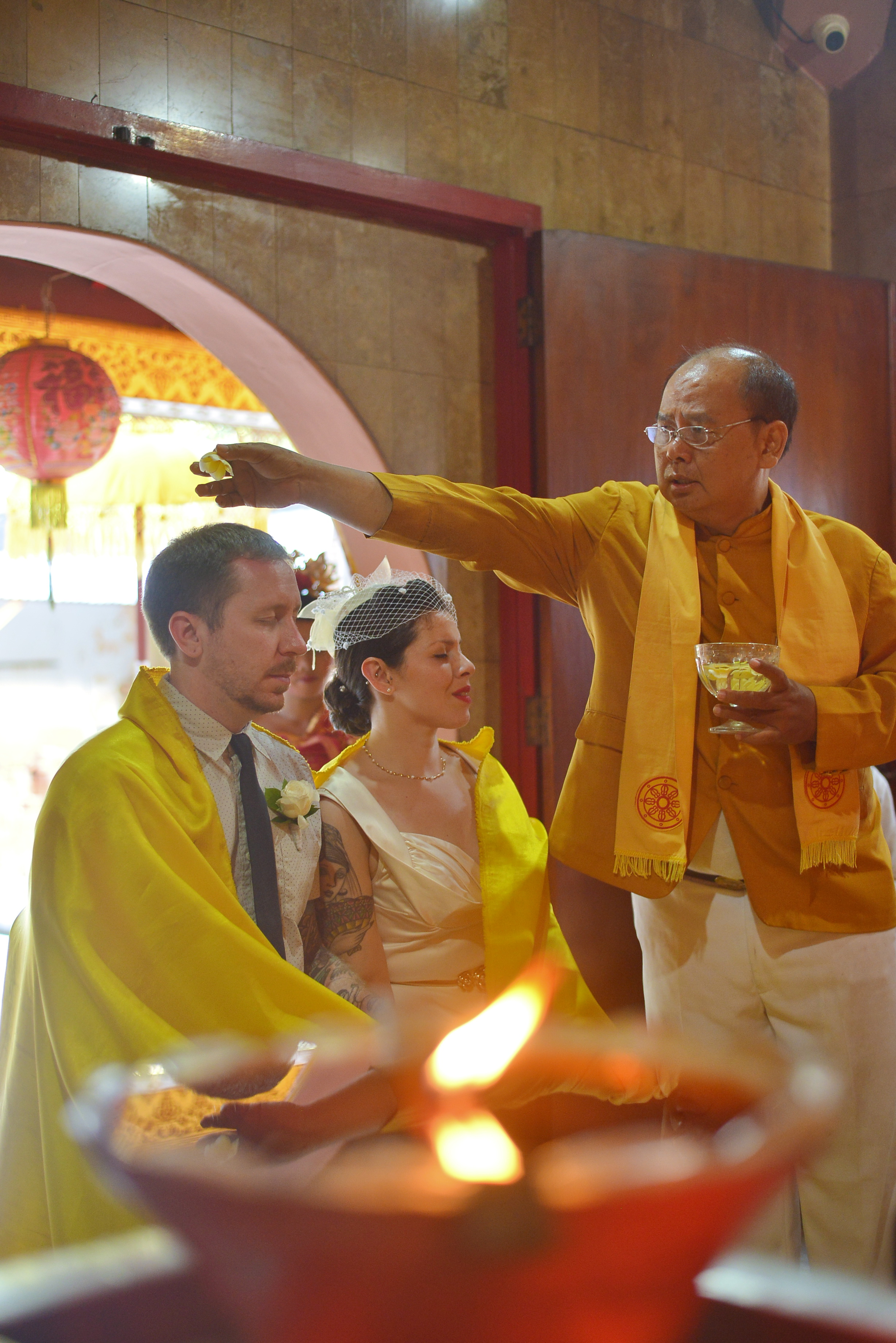 #baliweddingbutler #buddhistwedding #buddhisttemple #buddhistelopement #legalwedding #elopeinbali 2.1.JPG