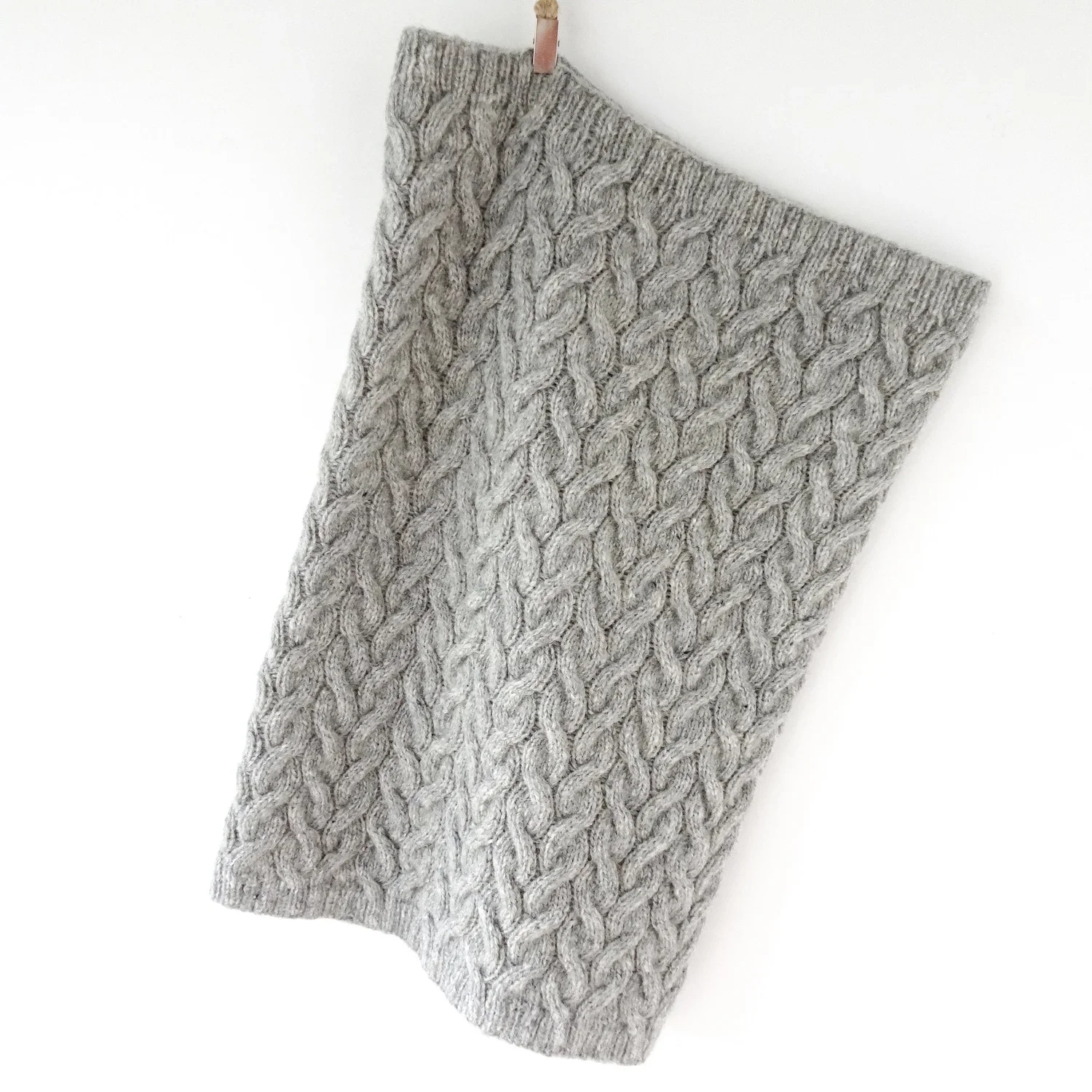 Fale cowl