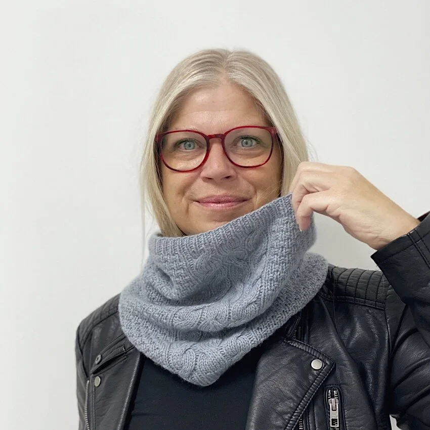 Rocky Cliffs cowl