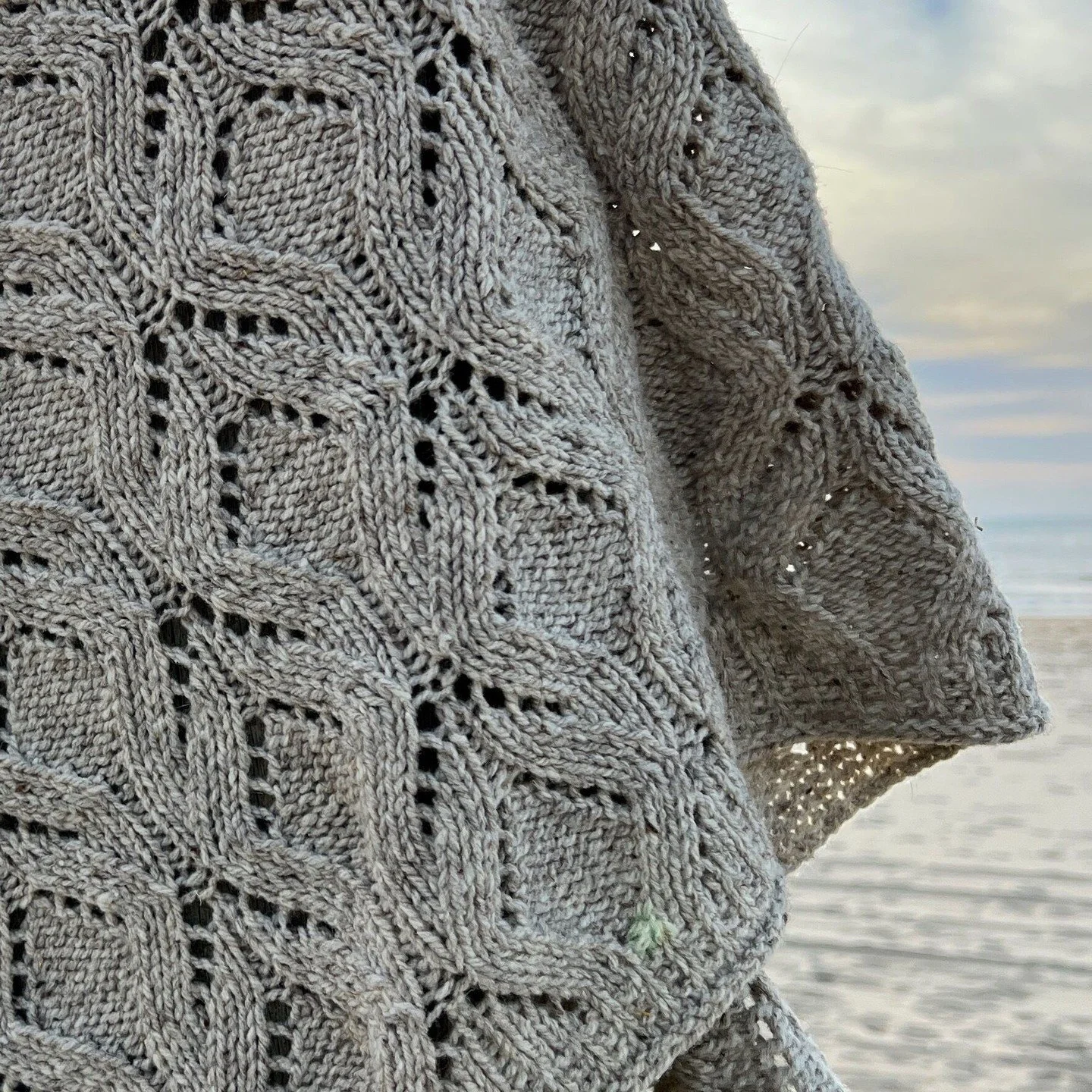 Summer Vacation Knits ☀️

Whether you&rsquo;re heading off on a trip, enjoying a long weekend, or keeping cool at home, now is the perfect time to cast on something new.

In the mood for easy, relaxing knits, delicate eyelets and lace, beautiful cabl