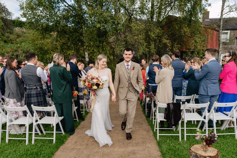 ceremony 2.gif