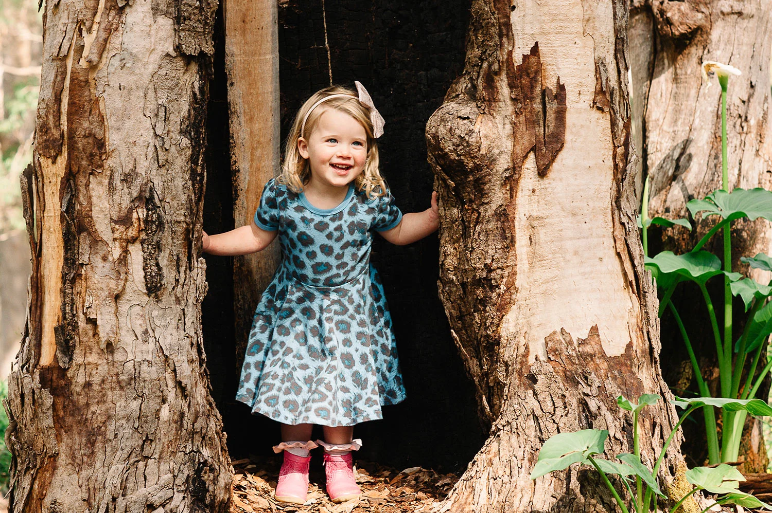 family portrait of very happy kid in margaret river .jpg