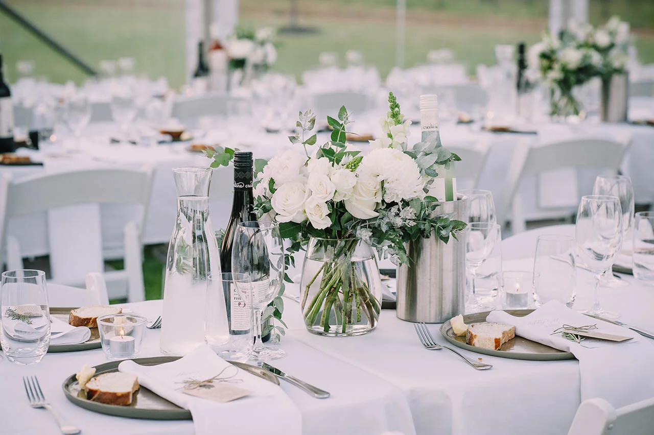 Table details photo of wedding table