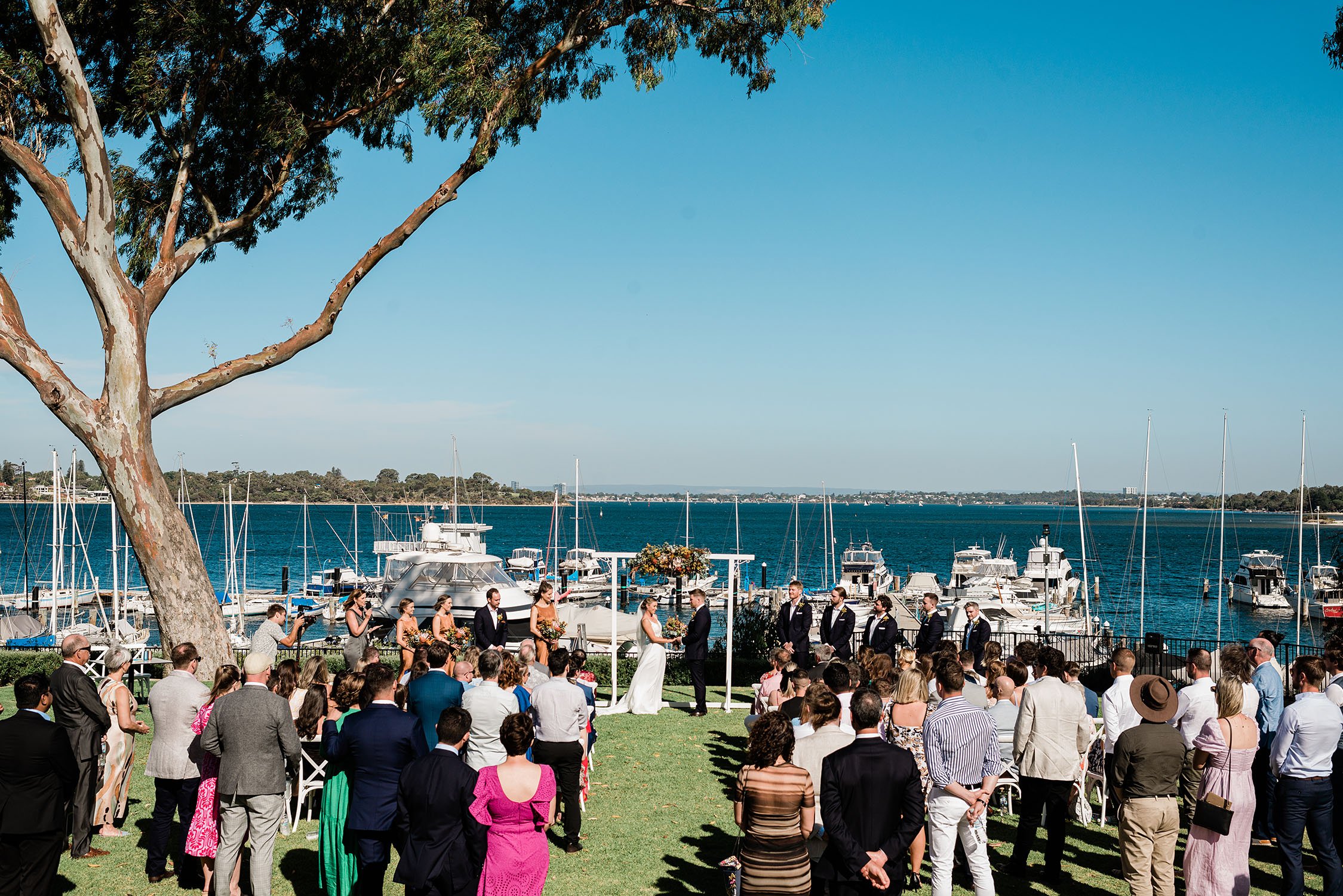 royal fresh water bay yacht club wedding -017.jpg