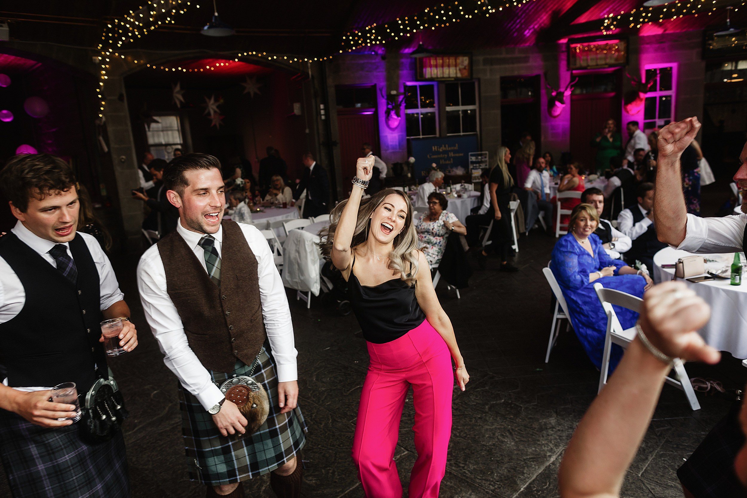 errol-park-wedding-venue-perthshire-scotland_0138.jpg
