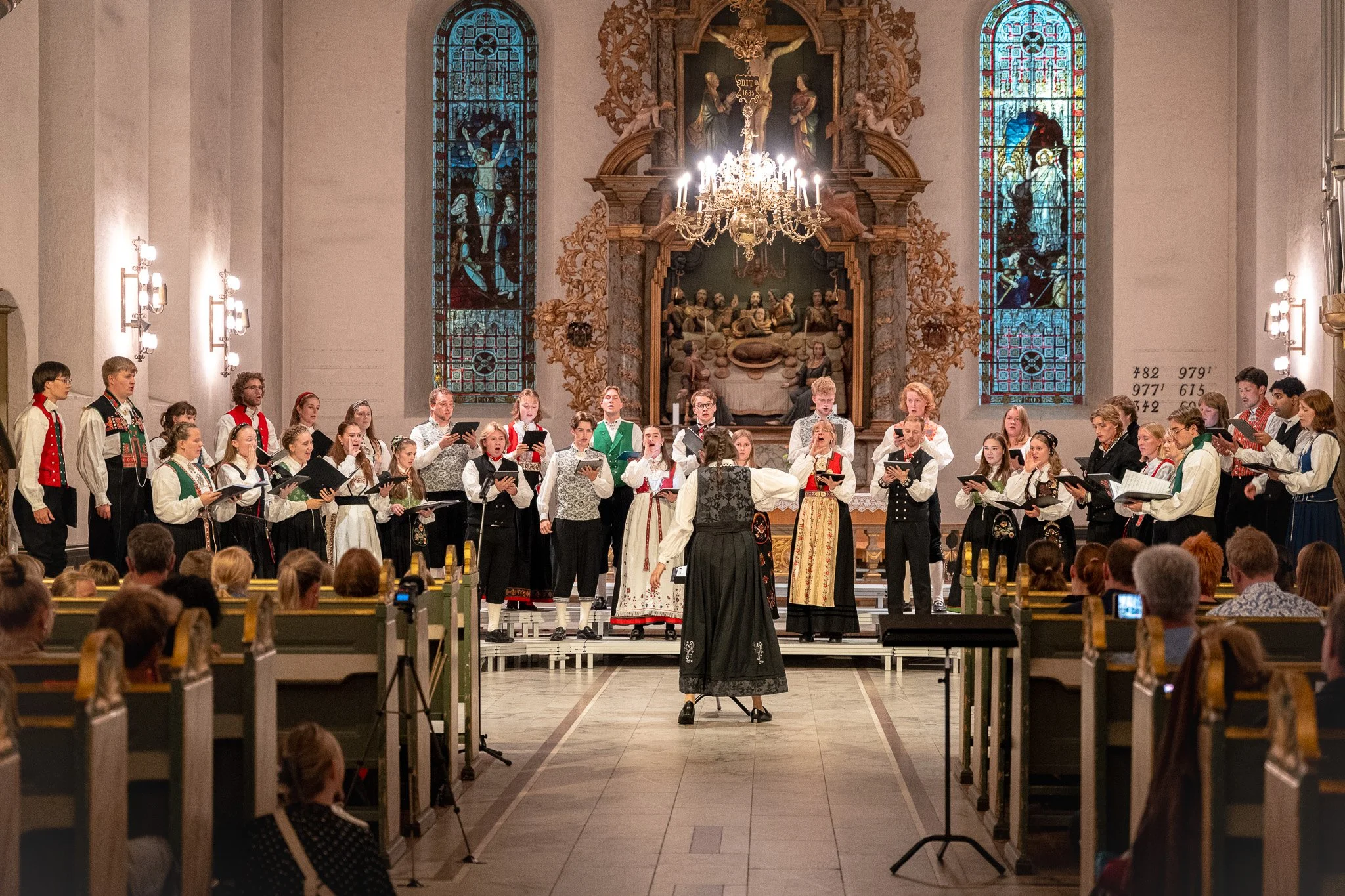 2025_08_Norges Ungdomskor_Oslo Domkirke_ulogo-129 (1).jpg